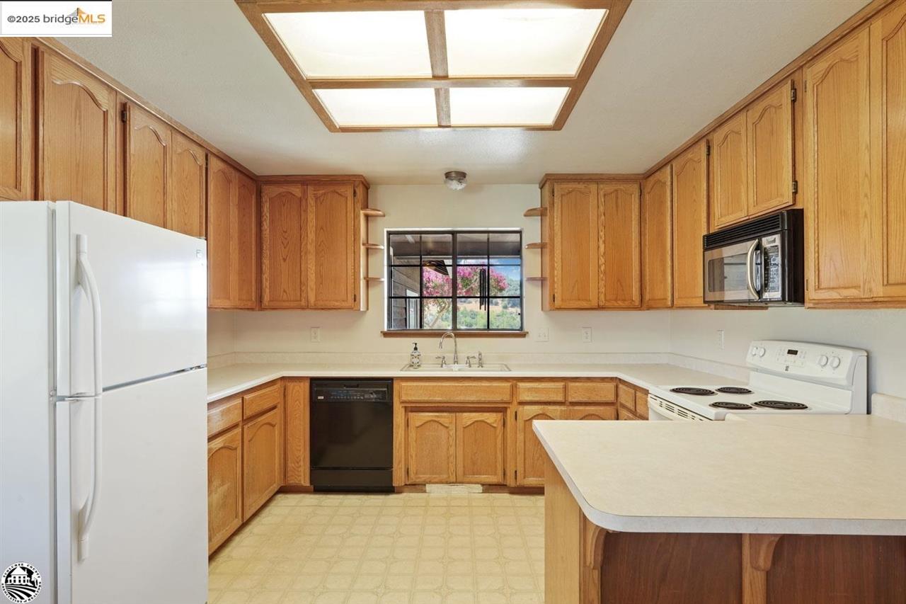 Detail Gallery Image 27 of 60 For 17013 Jacksonville, Jamestown,  CA 95327 - 3 Beds | 2/2 Baths