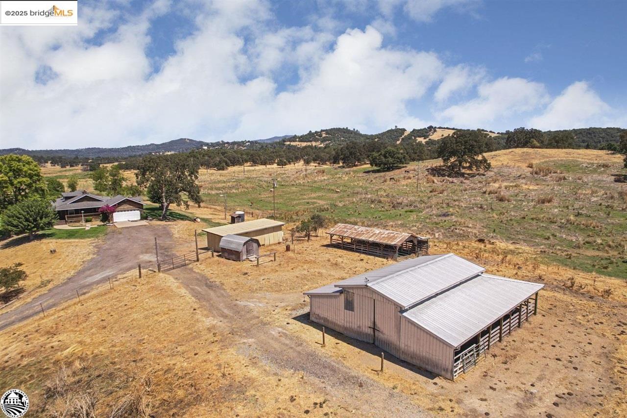 Detail Gallery Image 10 of 60 For 17013 Jacksonville, Jamestown,  CA 95327 - 3 Beds | 2/2 Baths