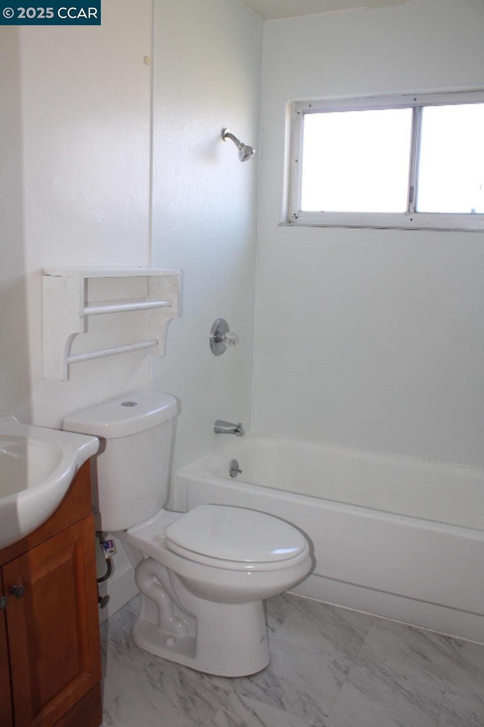 Detail Gallery Image 11 of 12 For 501 S 20th St #5,  Richmond,  CA 94804 - 1 Beds | 1 Baths