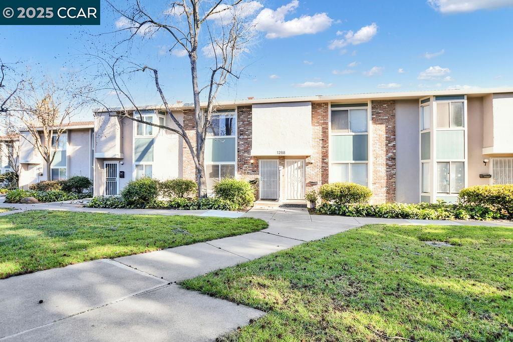 More Details about MLS # 41089719 : 1288 PINE CREEK WAY # G