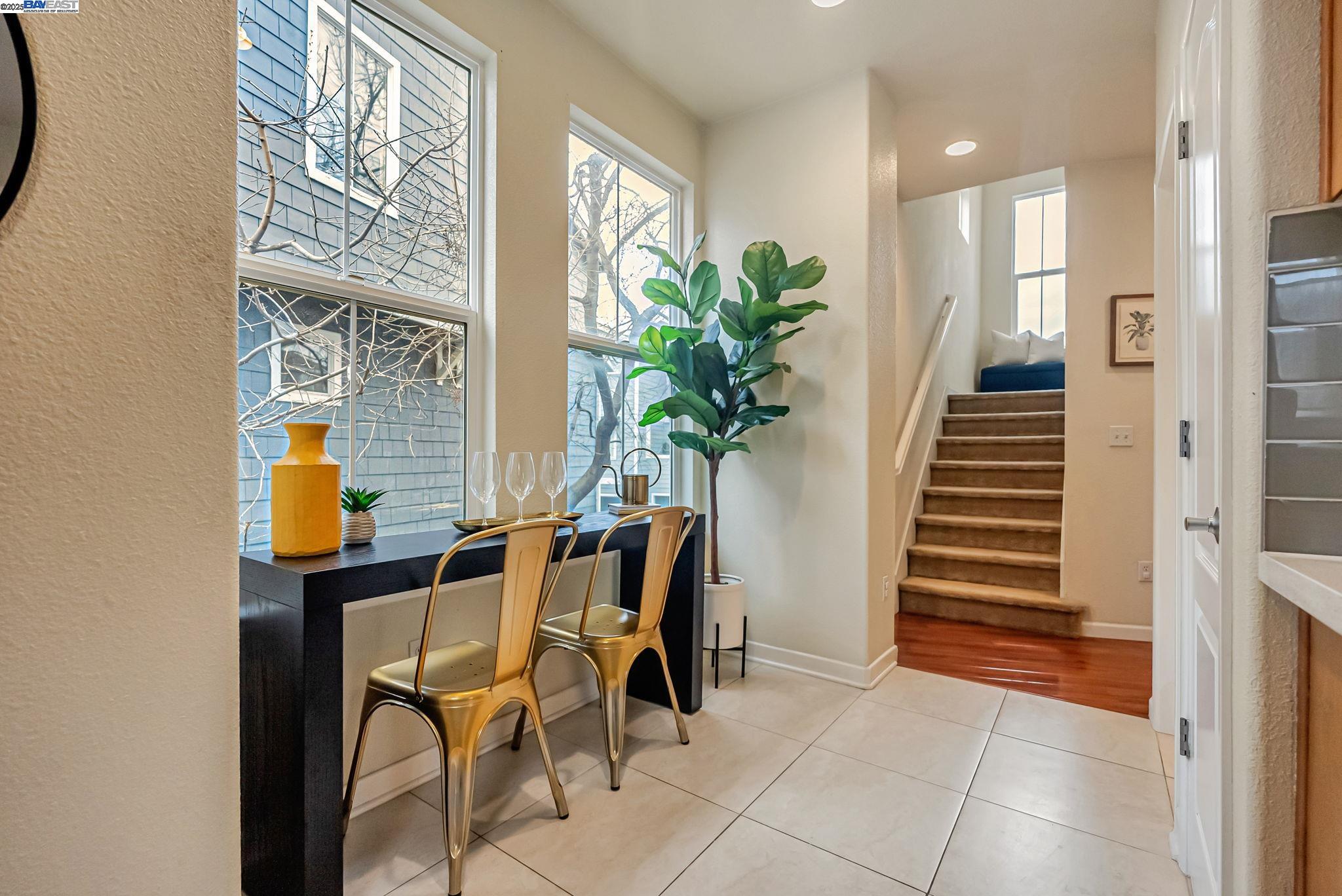 646 arcadia, Hayward, California 94541, 2 Bedrooms Bedrooms, 6 Rooms Rooms,2 BathroomsBathrooms,Residential,For Sale,646 arcadia,41089724