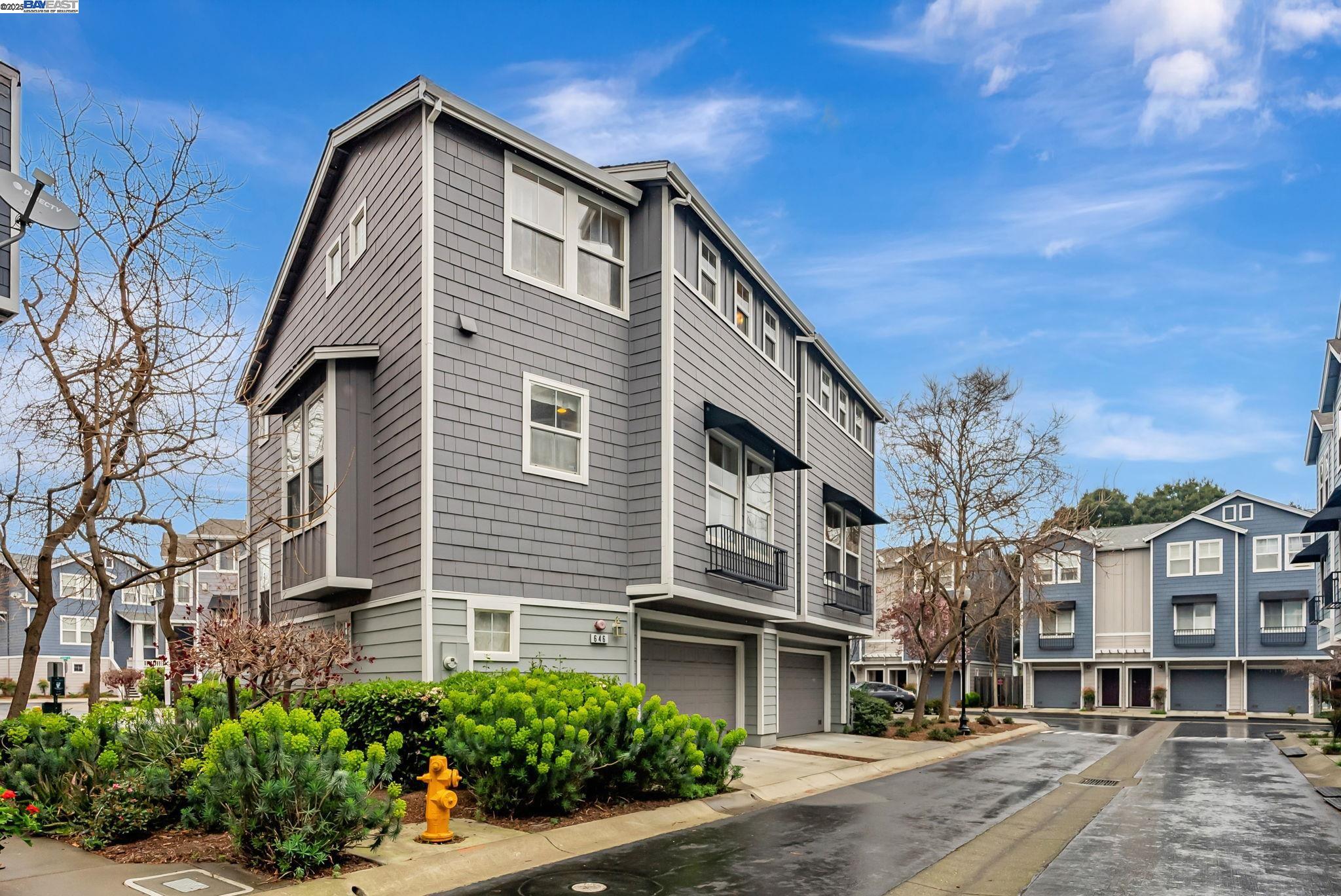 646 arcadia, Hayward, California 94541, 2 Bedrooms Bedrooms, 6 Rooms Rooms,2 BathroomsBathrooms,Residential,For Sale,646 arcadia,41089724
