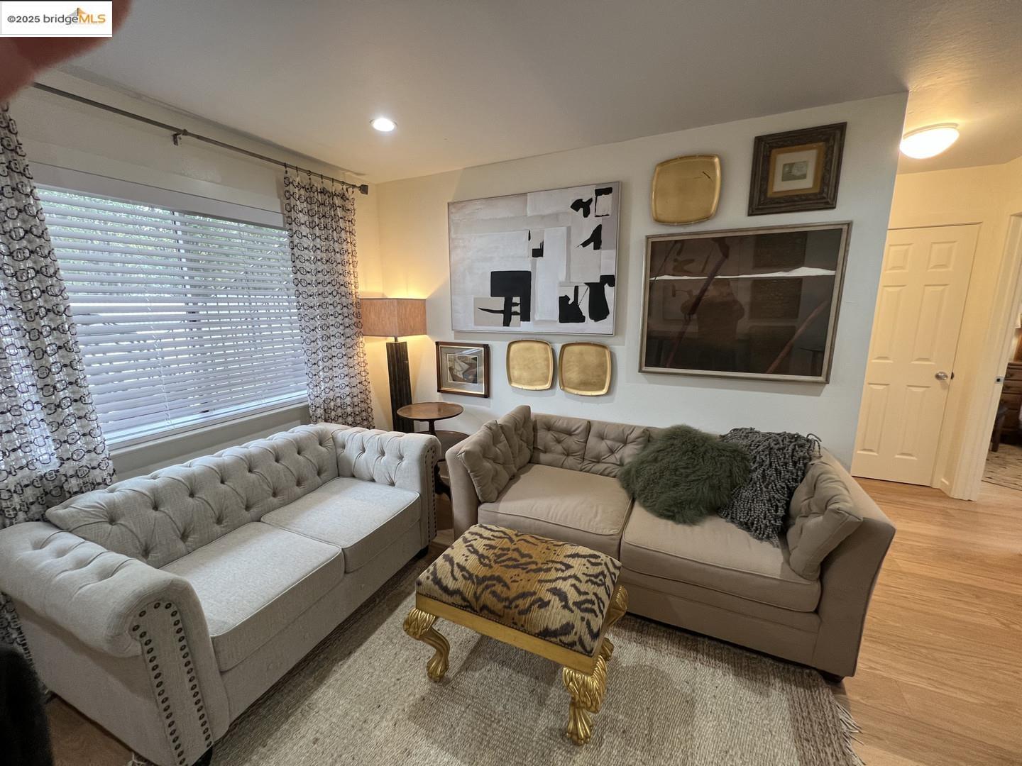Detail Gallery Image 11 of 11 For 1728 7th St #C,  Berkeley,  CA 94710 - 2 Beds | 1 Baths