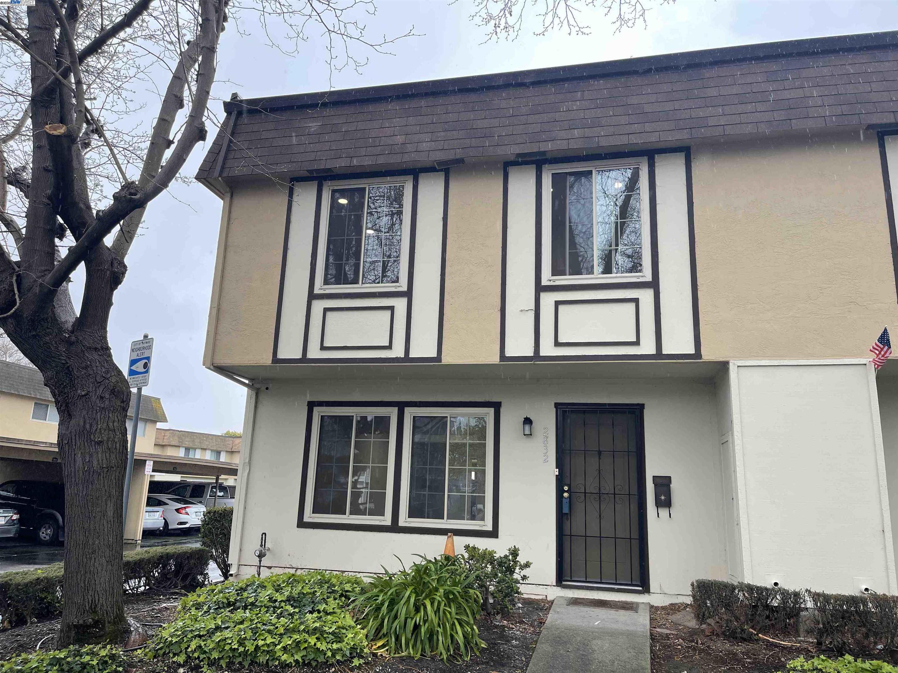 Detail Gallery Image 1 of 34 For 2832 Oliver Dr, Hayward,  CA 94545 - 4 Beds | 2/1 Baths