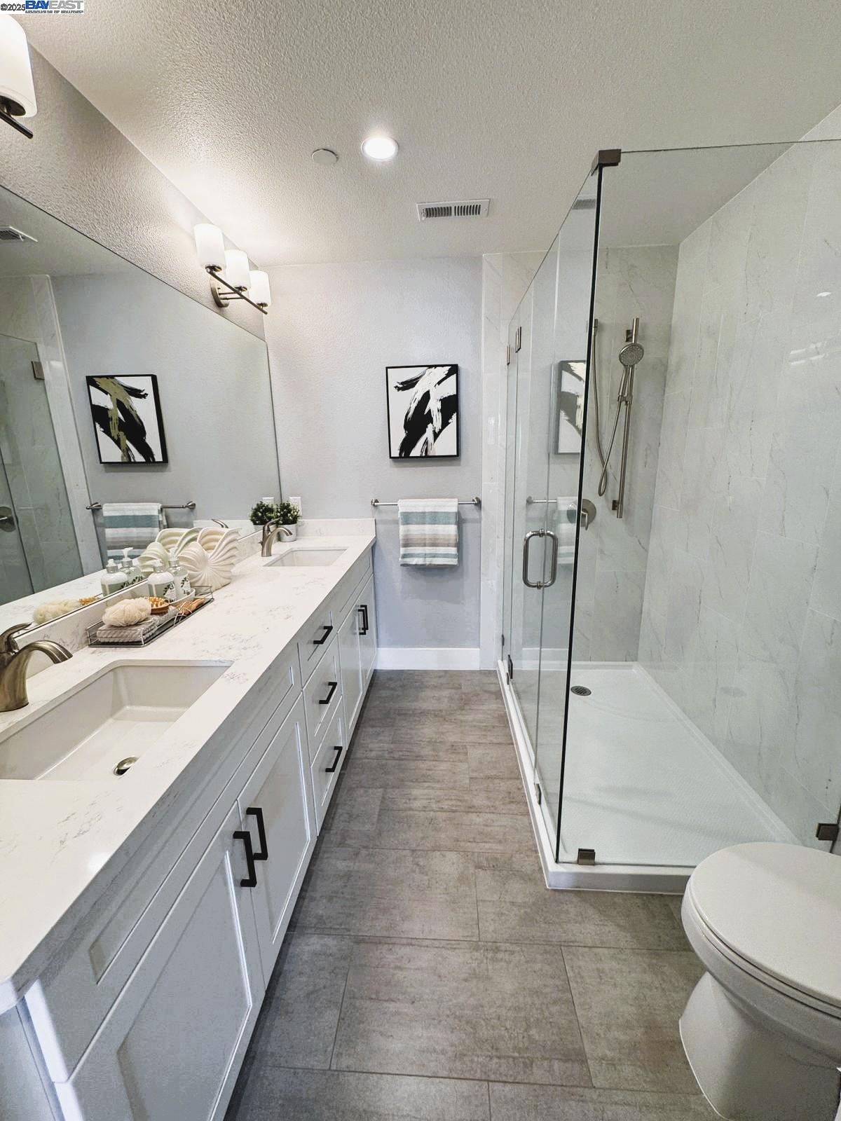 Detail Gallery Image 16 of 26 For 520 El Camino Real #201,  San Carlos,  CA 94070 - 2 Beds | 2 Baths