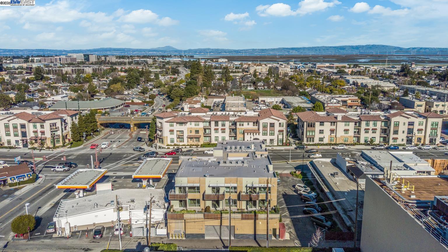 Detail Gallery Image 25 of 26 For 520 El Camino Real #201,  San Carlos,  CA 94070 - 2 Beds | 2 Baths