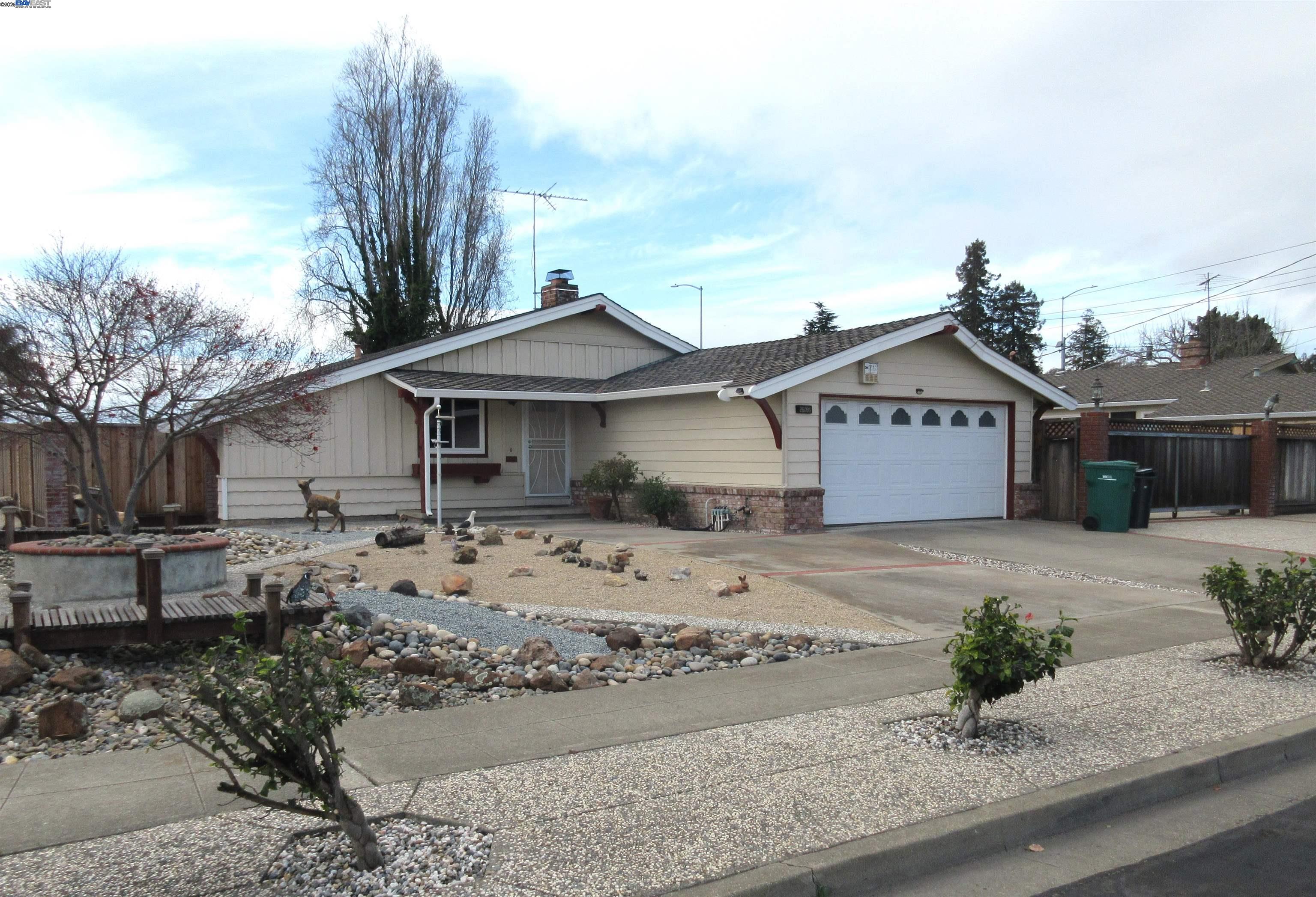 Detail Gallery Image 1 of 1 For 26795 Wauchula Way, Hayward,  CA 94545 - 3 Beds | 2 Baths