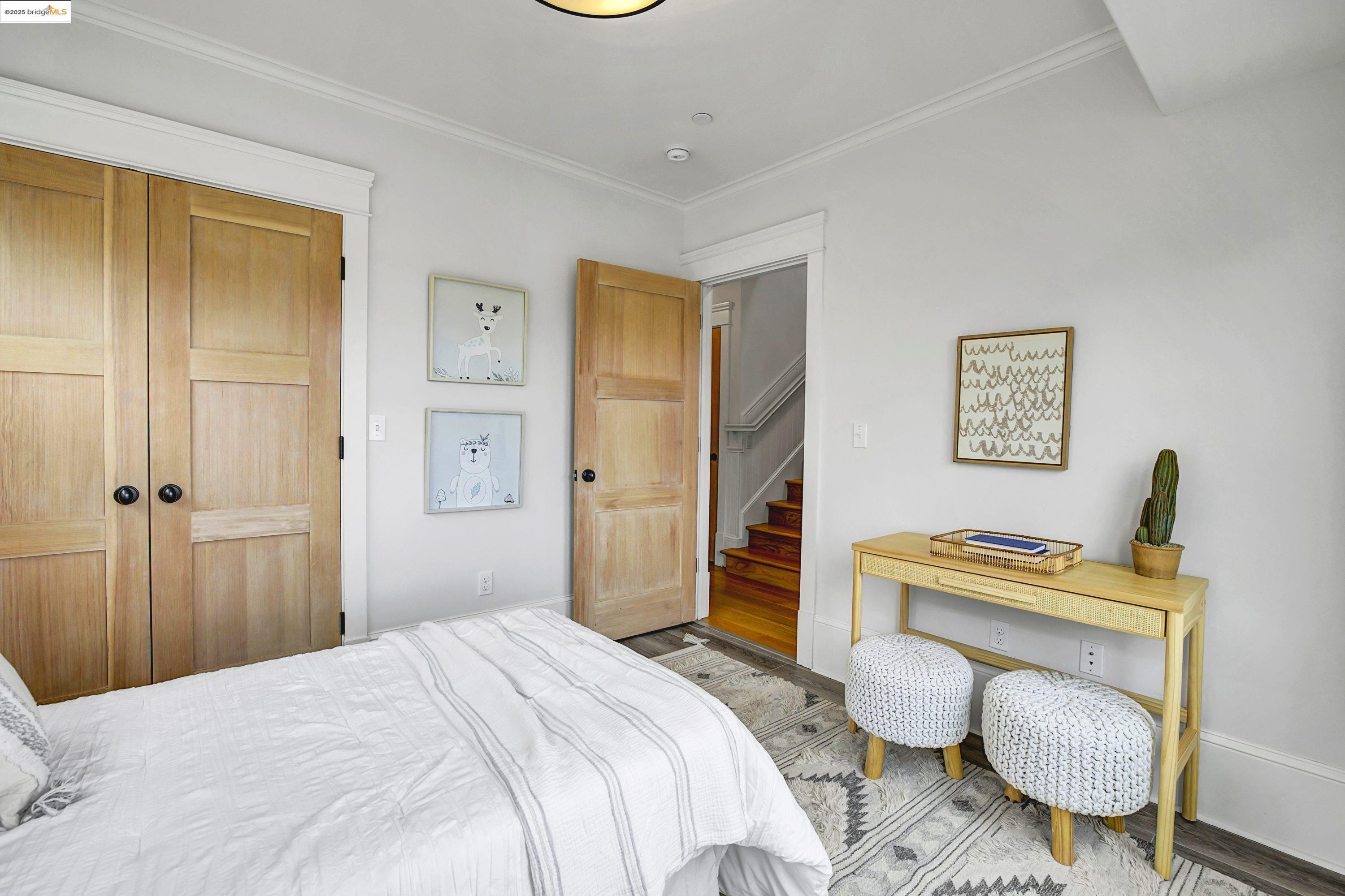 Detail Gallery Image 17 of 39 For 1911 9th St a,  Berkeley,  CA 94710 - 3 Beds | 2/1 Baths