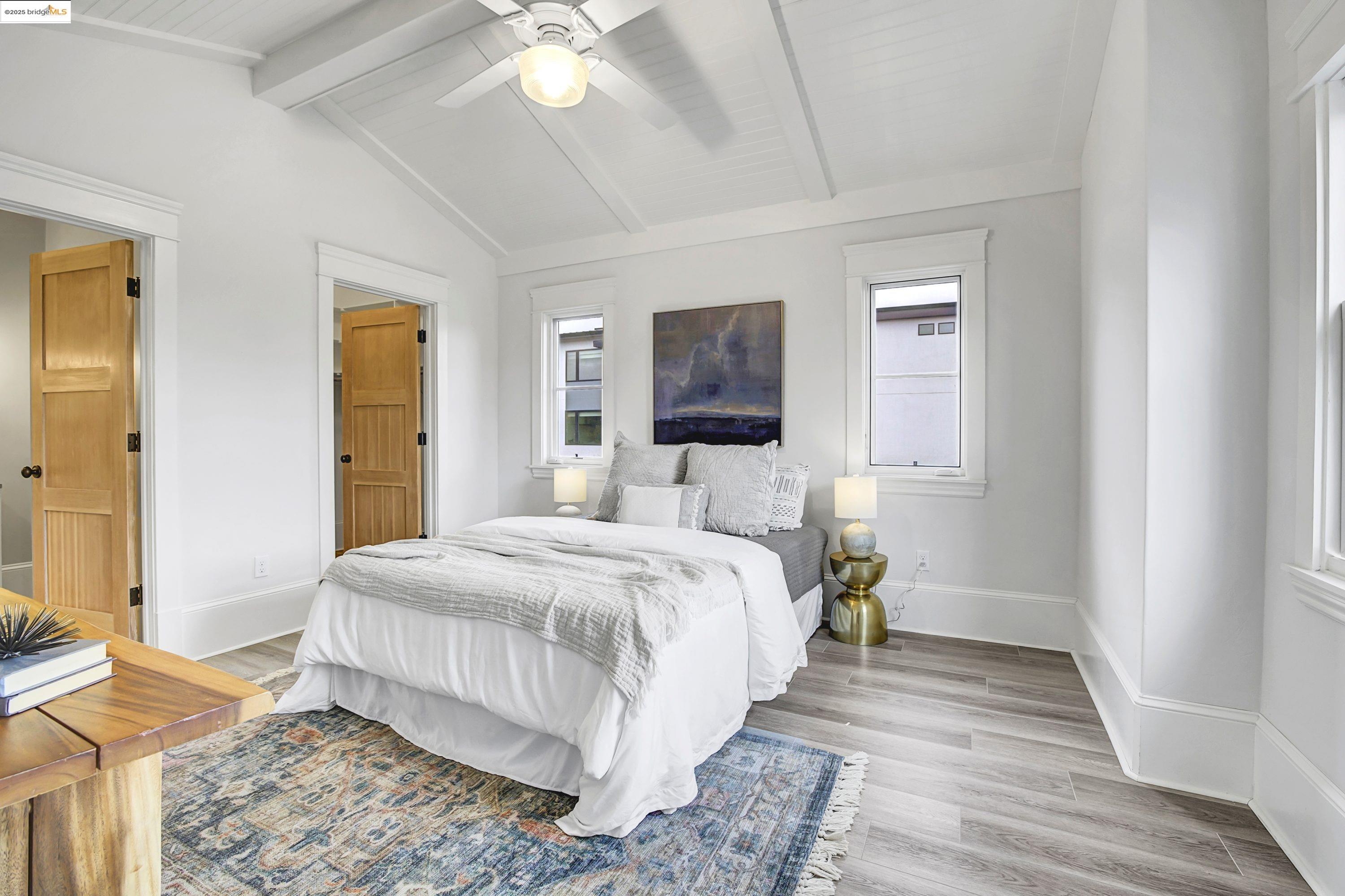 Detail Gallery Image 20 of 39 For 1911 9th St a,  Berkeley,  CA 94710 - 3 Beds | 2/1 Baths