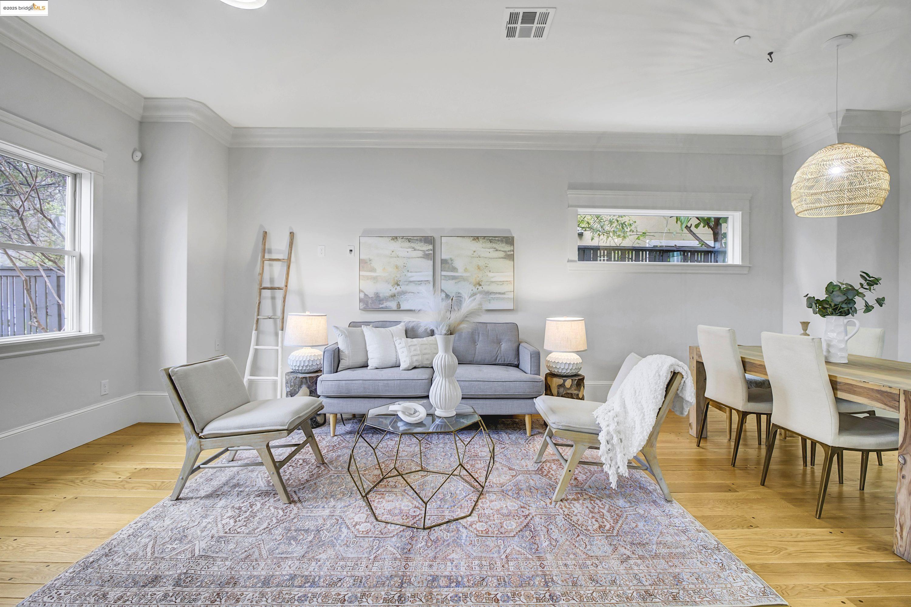 Detail Gallery Image 3 of 39 For 1911 9th St a,  Berkeley,  CA 94710 - 3 Beds | 2/1 Baths