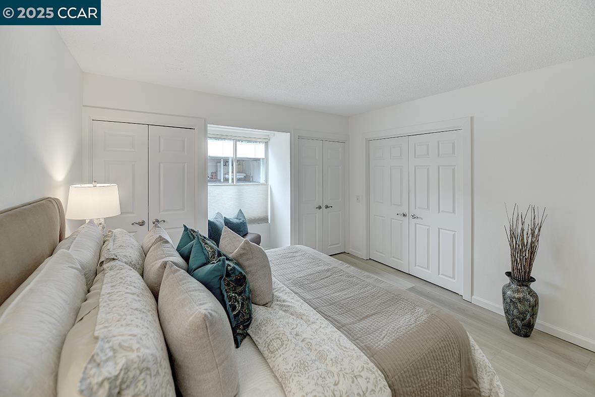property-img