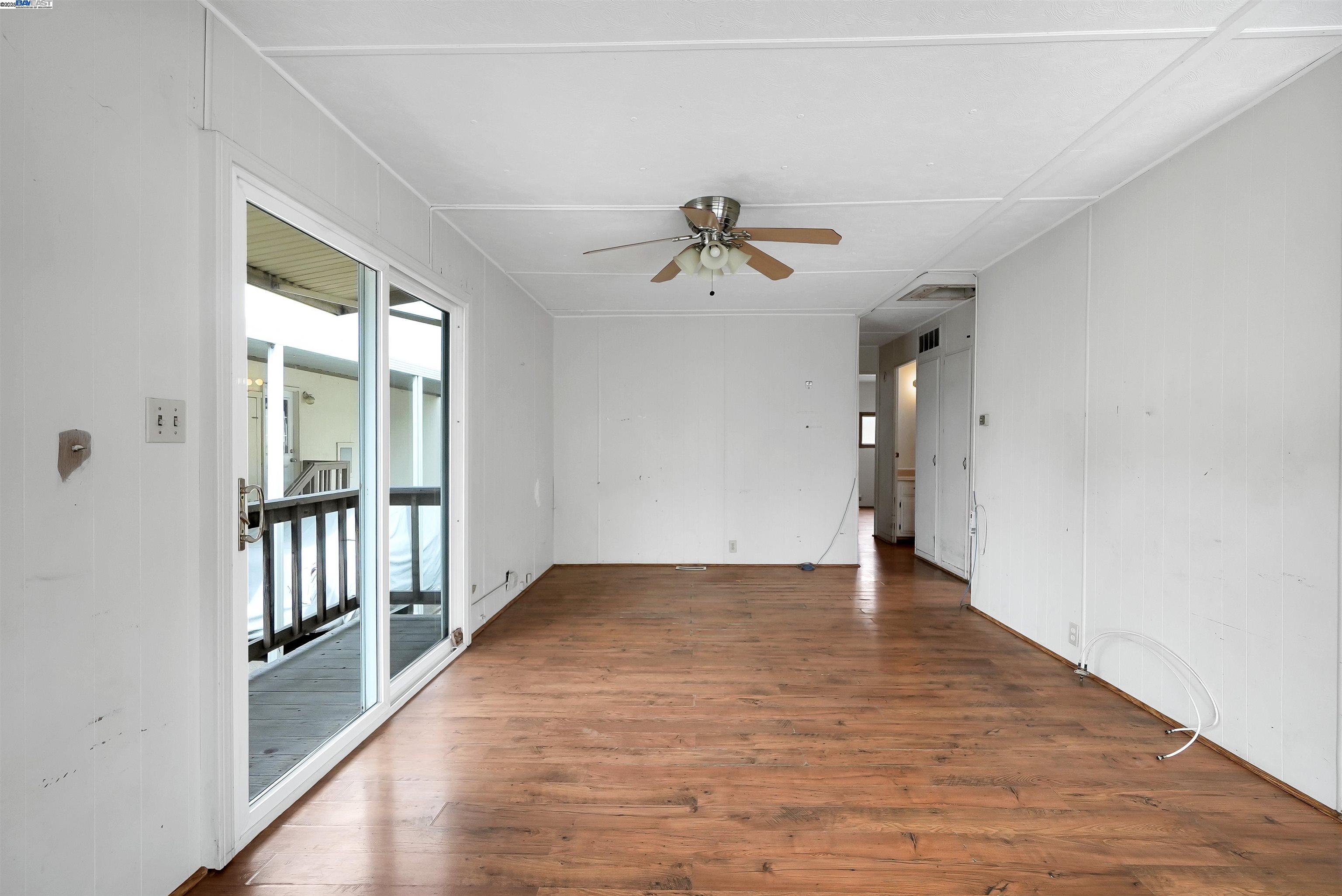 Detail Gallery Image 12 of 27 For 1200 W Winton Ave #89,  Hayward,  CA 94545 - 2 Beds | 1 Baths