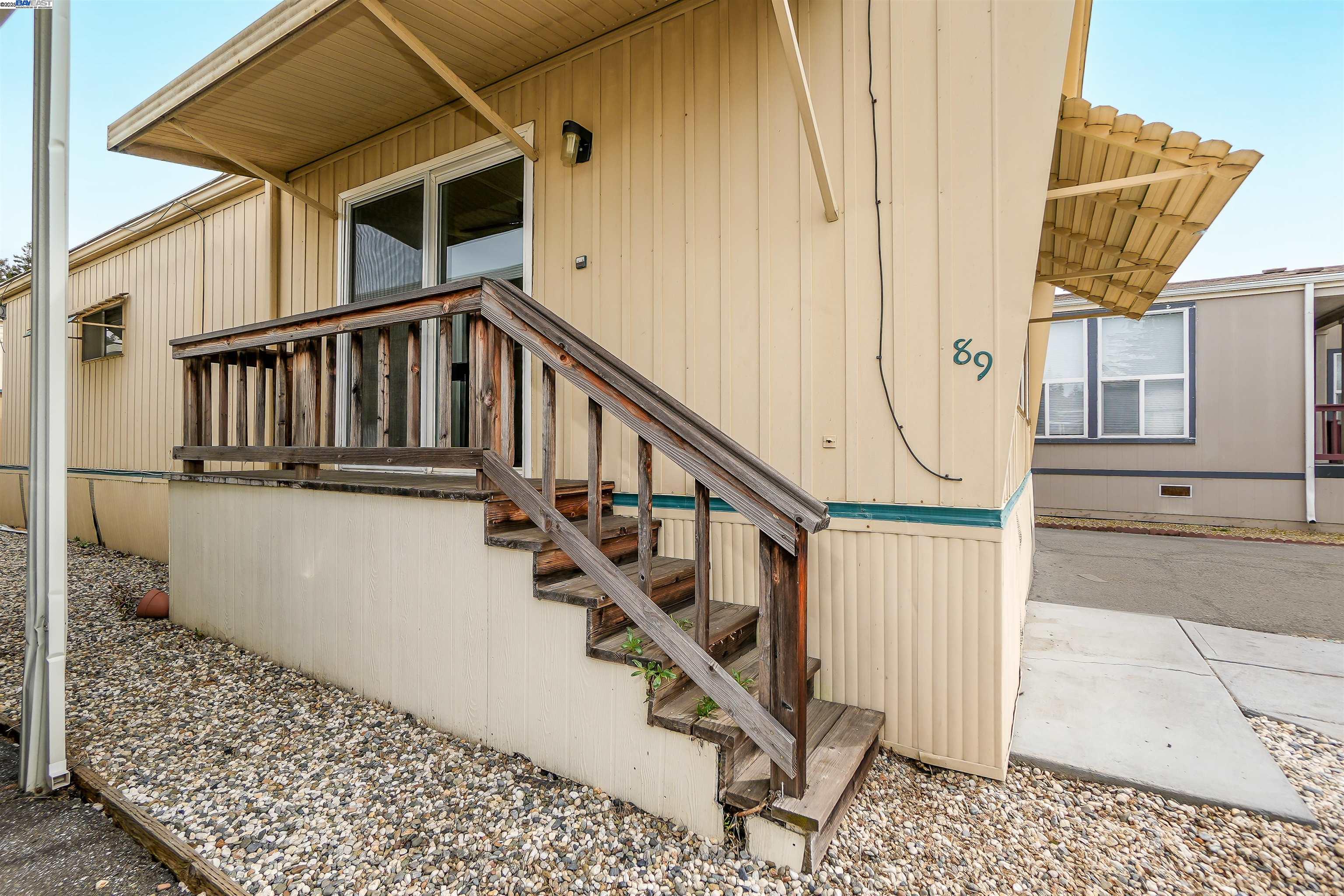 Detail Gallery Image 20 of 27 For 1200 W Winton Ave #89,  Hayward,  CA 94545 - 2 Beds | 1 Baths