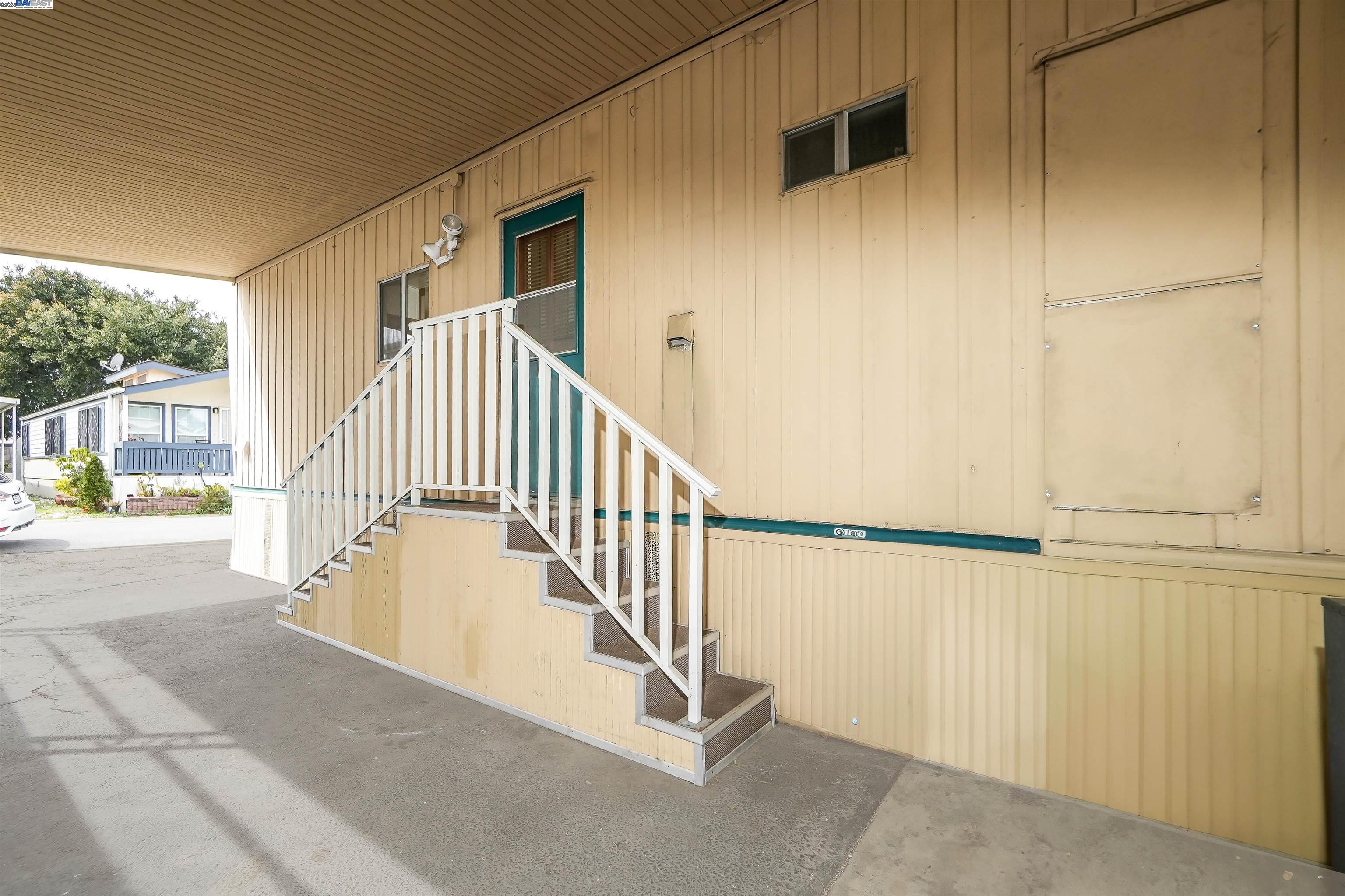 Detail Gallery Image 23 of 27 For 1200 W Winton Ave #89,  Hayward,  CA 94545 - 2 Beds | 1 Baths