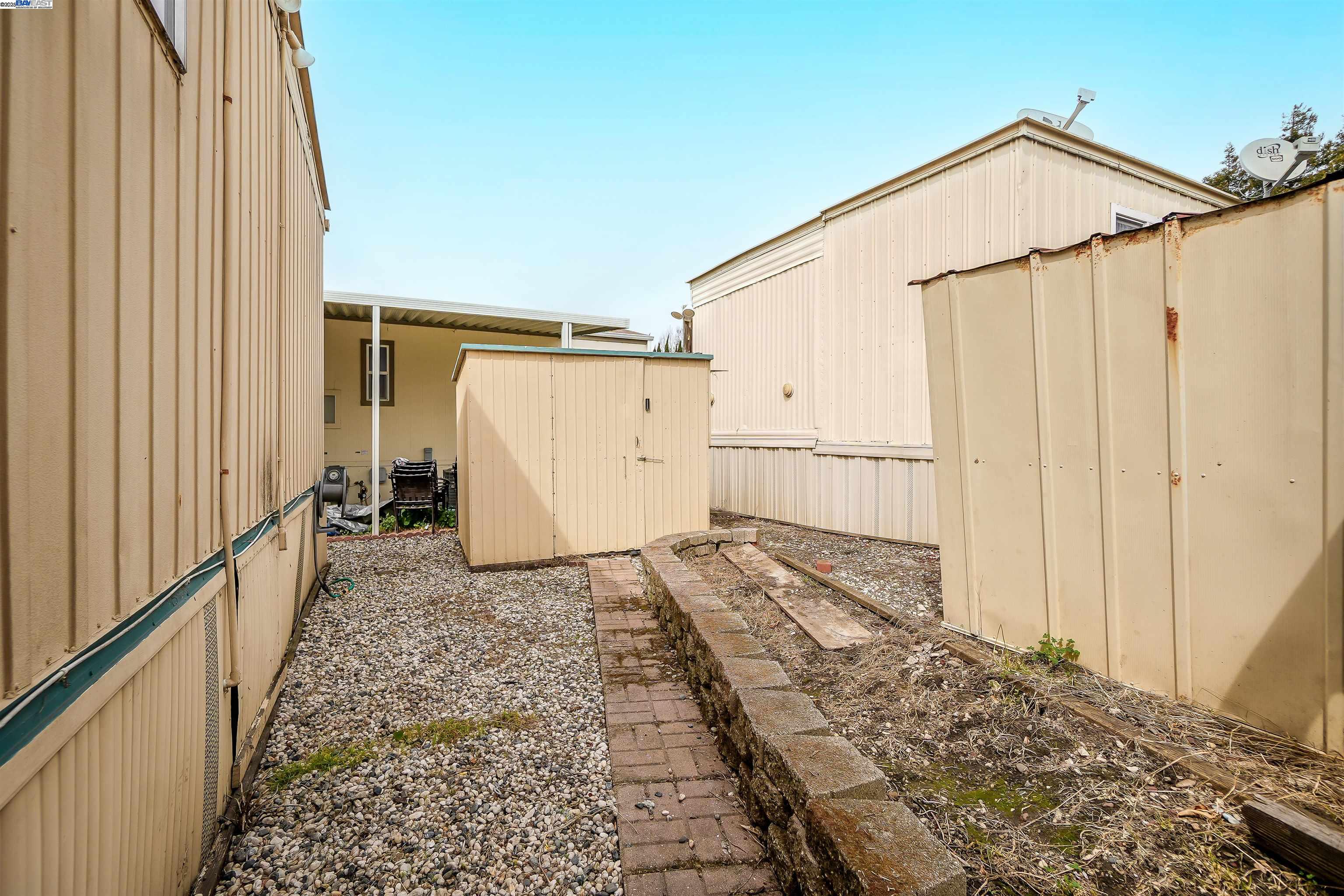Detail Gallery Image 24 of 27 For 1200 W Winton Ave #89,  Hayward,  CA 94545 - 2 Beds | 1 Baths