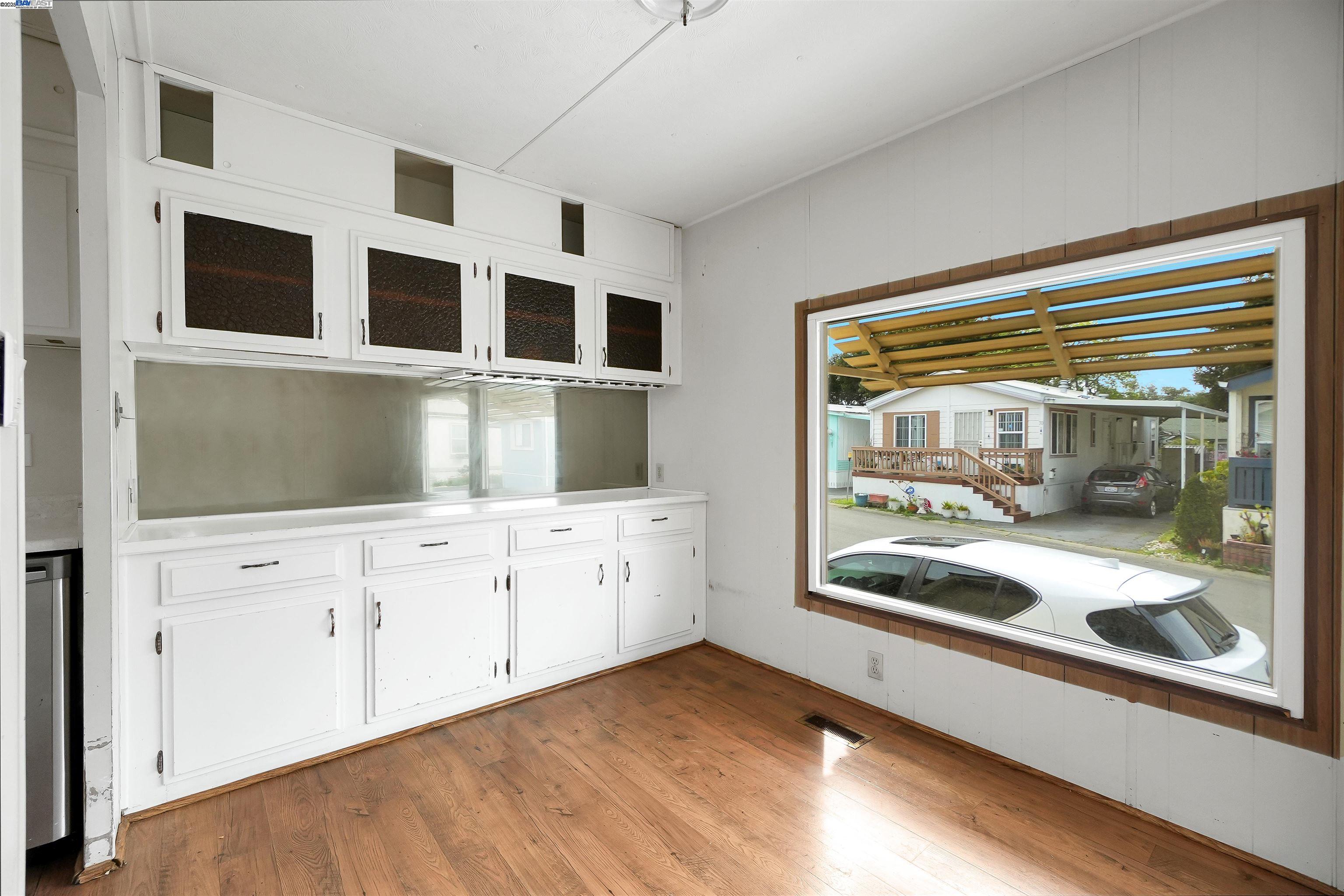 Detail Gallery Image 8 of 27 For 1200 W Winton Ave #89,  Hayward,  CA 94545 - 2 Beds | 1 Baths