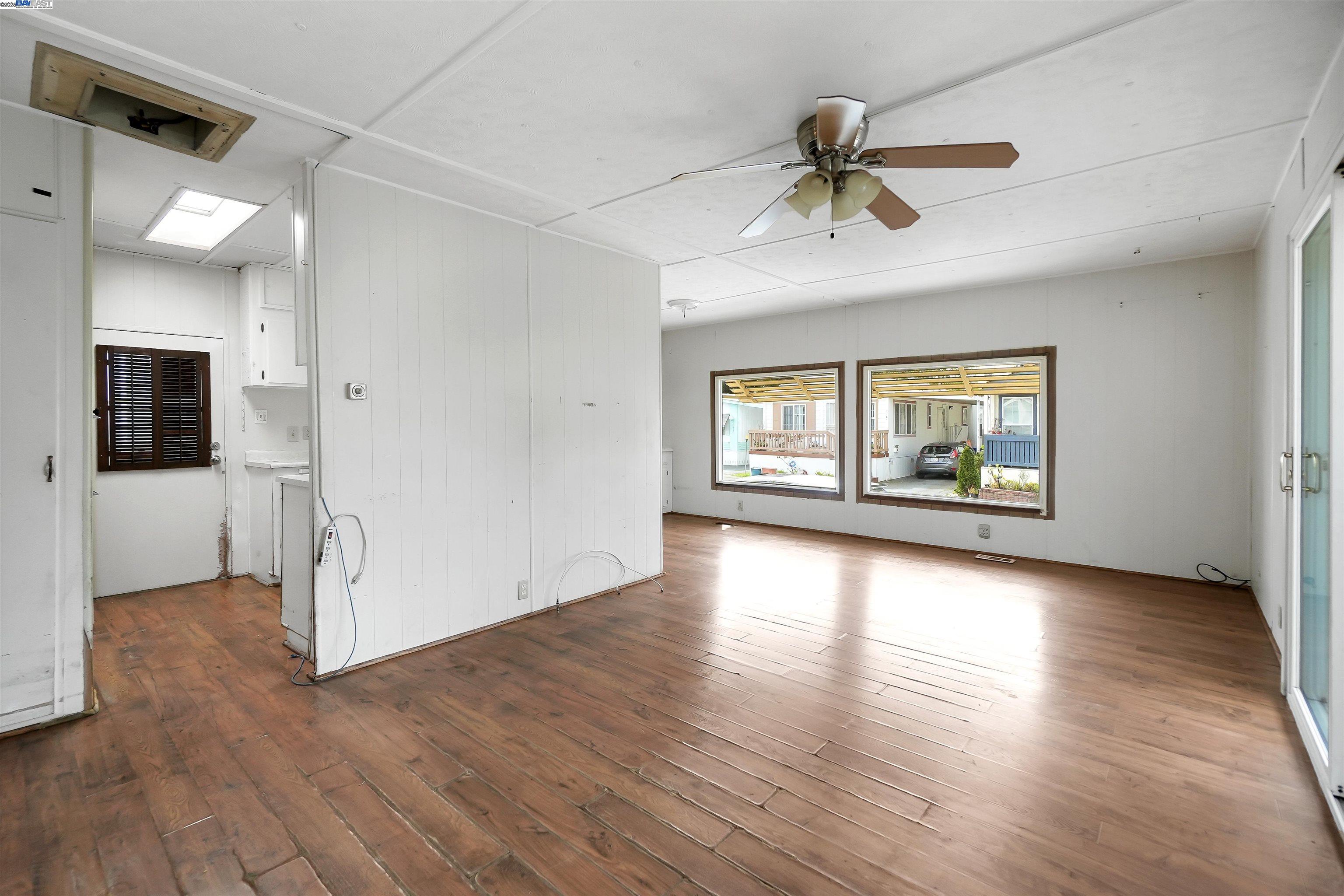 Detail Gallery Image 9 of 27 For 1200 W Winton Ave #89,  Hayward,  CA 94545 - 2 Beds | 1 Baths
