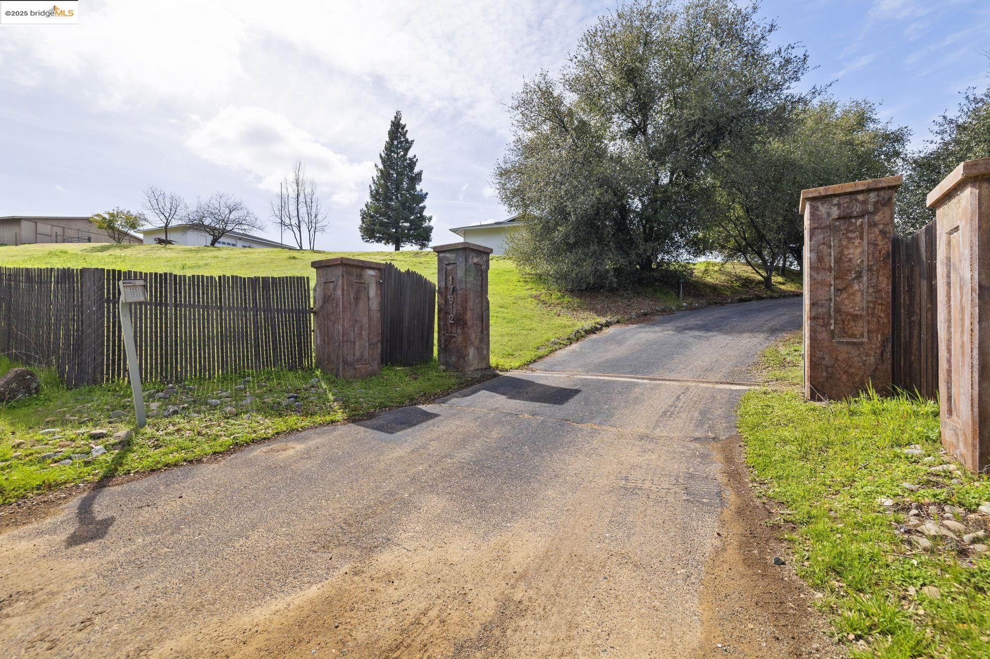 Detail Gallery Image 44 of 51 For 17912 Shell Rd., Jamestown,  CA 95327 - 3 Beds | 2 Baths