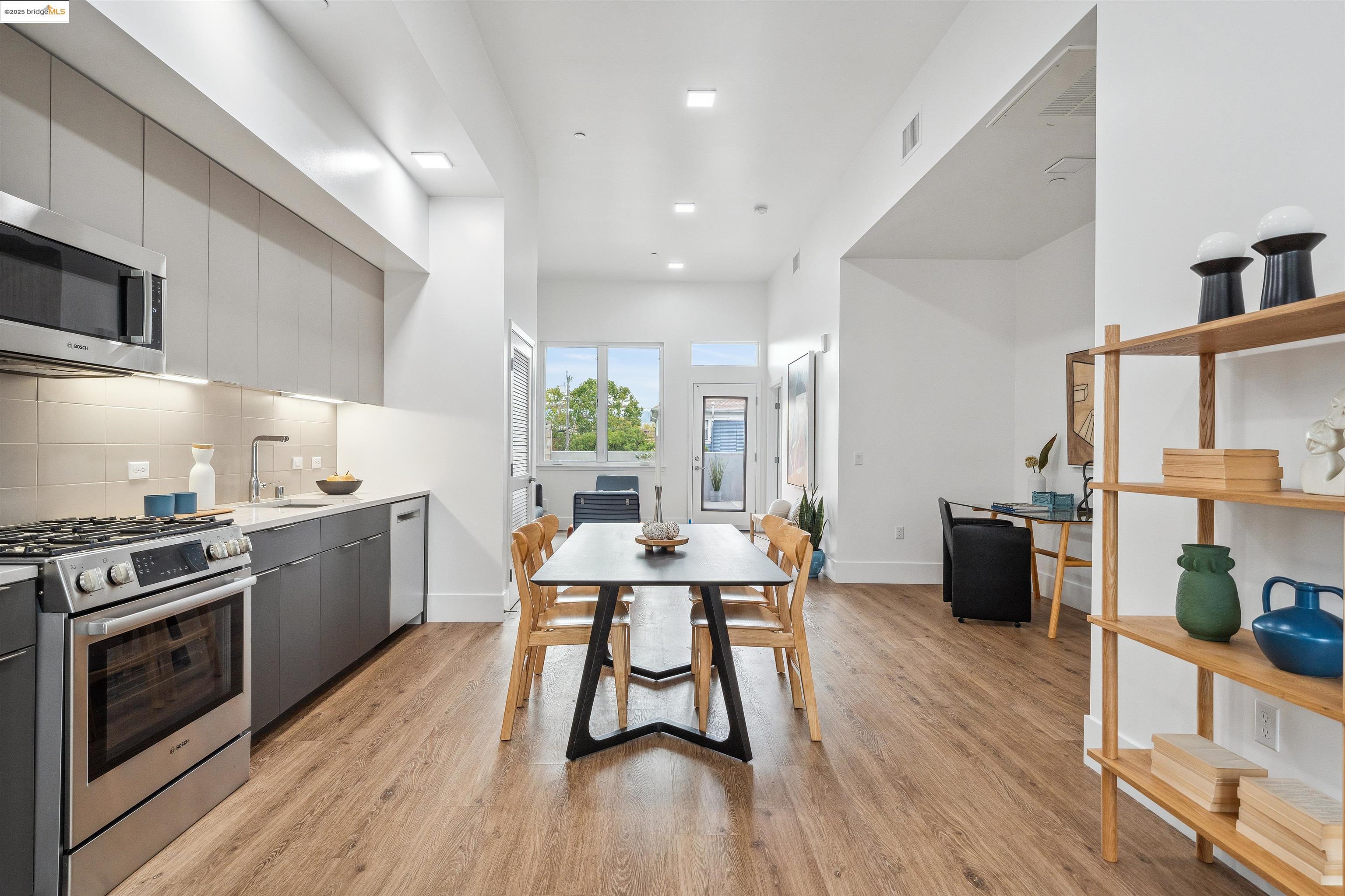 1545 32nd Street 216