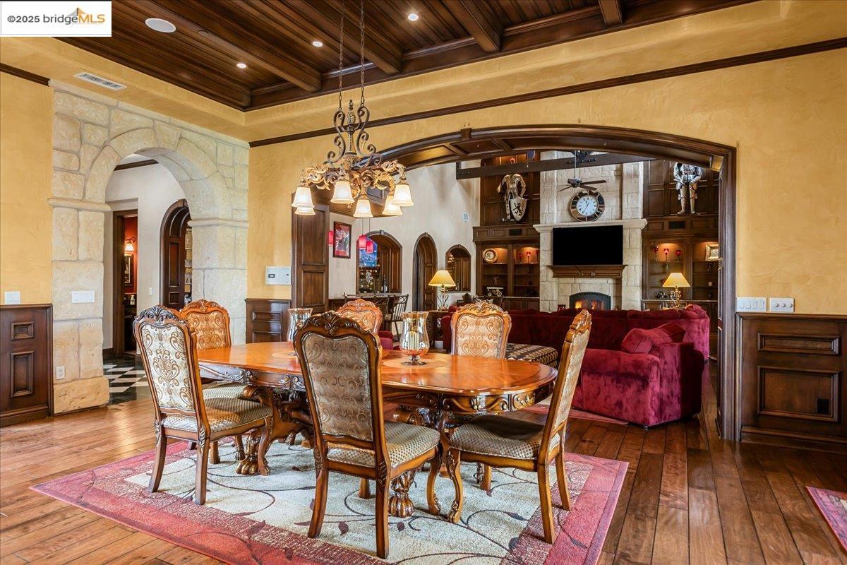 Detail Gallery Image 18 of 60 For 3600 Byer Rd, Byron,  CA 94514 - 5 Beds | 6/2 Baths