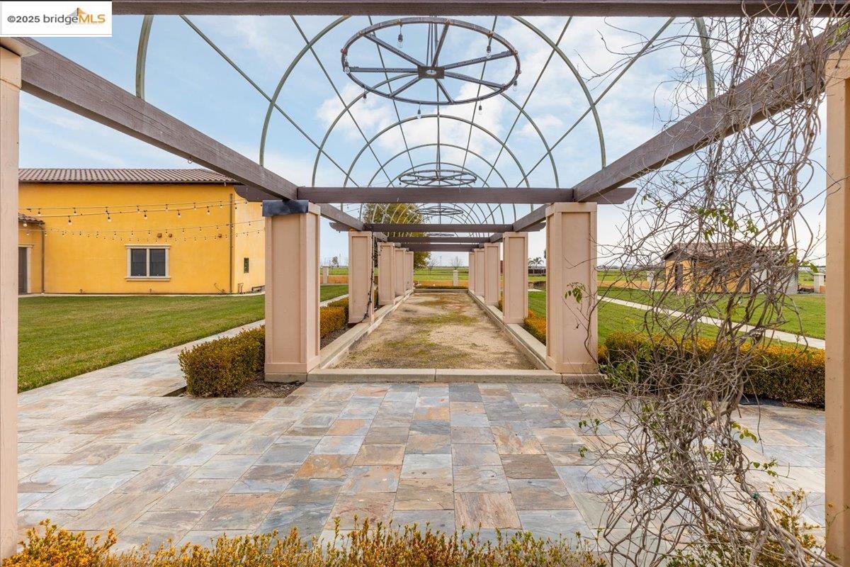 Detail Gallery Image 47 of 60 For 3600 Byer Rd, Byron,  CA 94514 - 5 Beds | 6/2 Baths