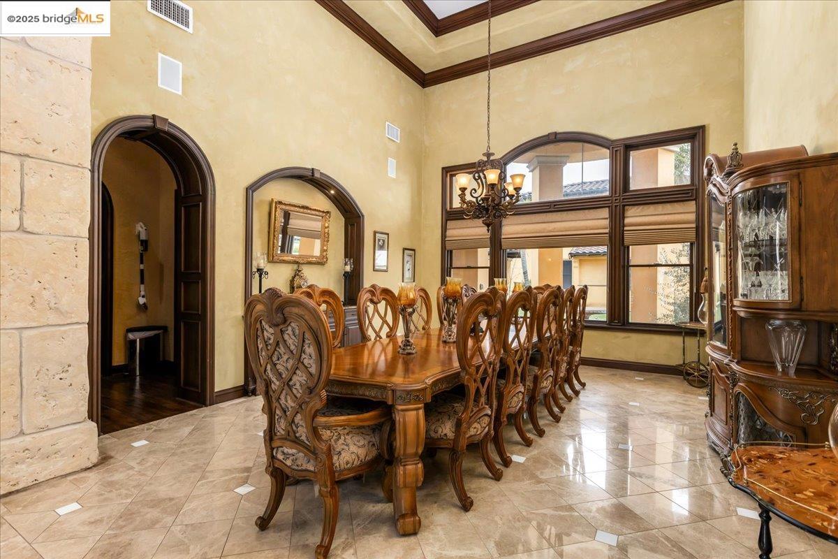 Detail Gallery Image 9 of 60 For 3600 Byer Rd, Byron,  CA 94514 - 5 Beds | 6/2 Baths