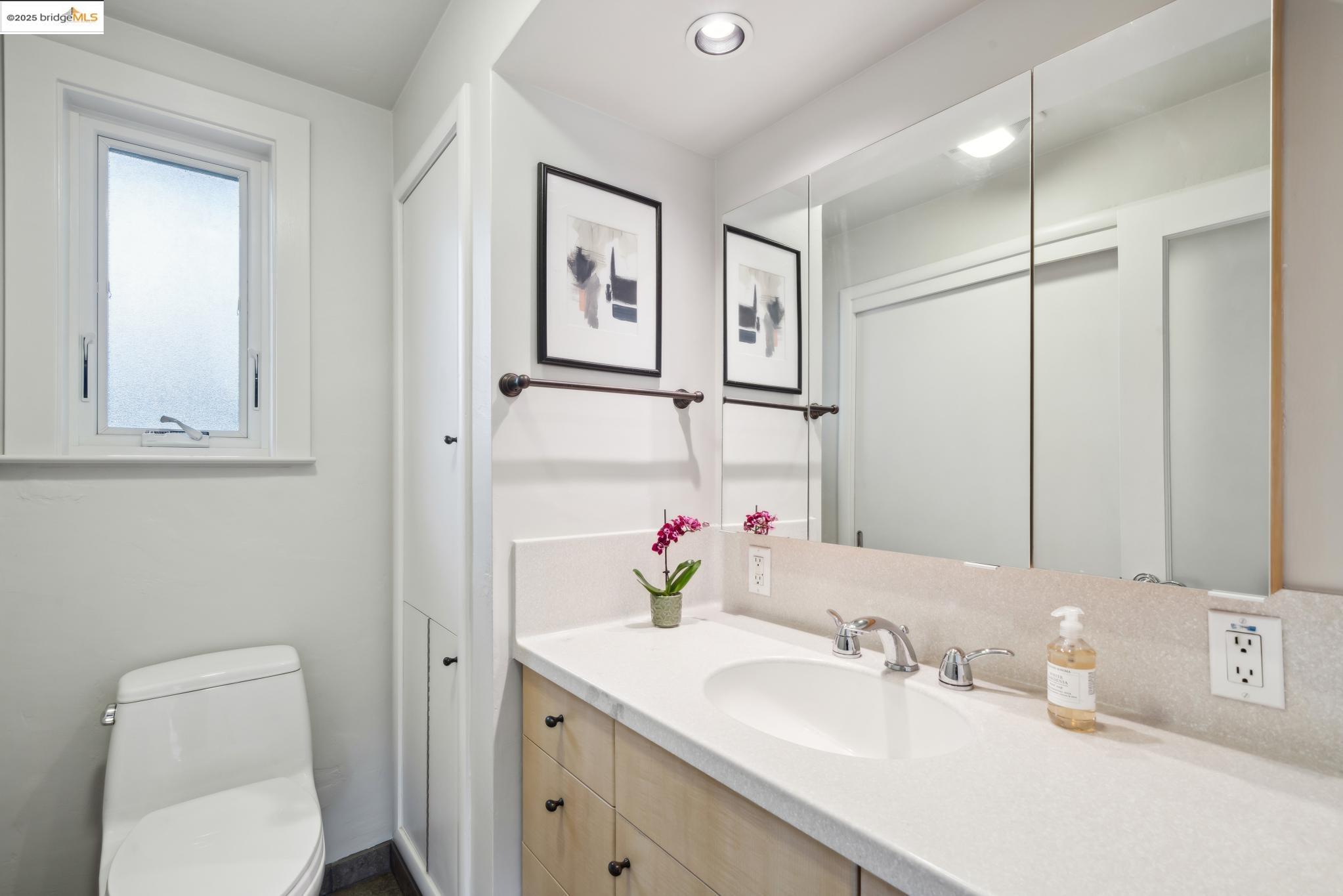 Photo #12: 41089847 Listing: Photo #12
