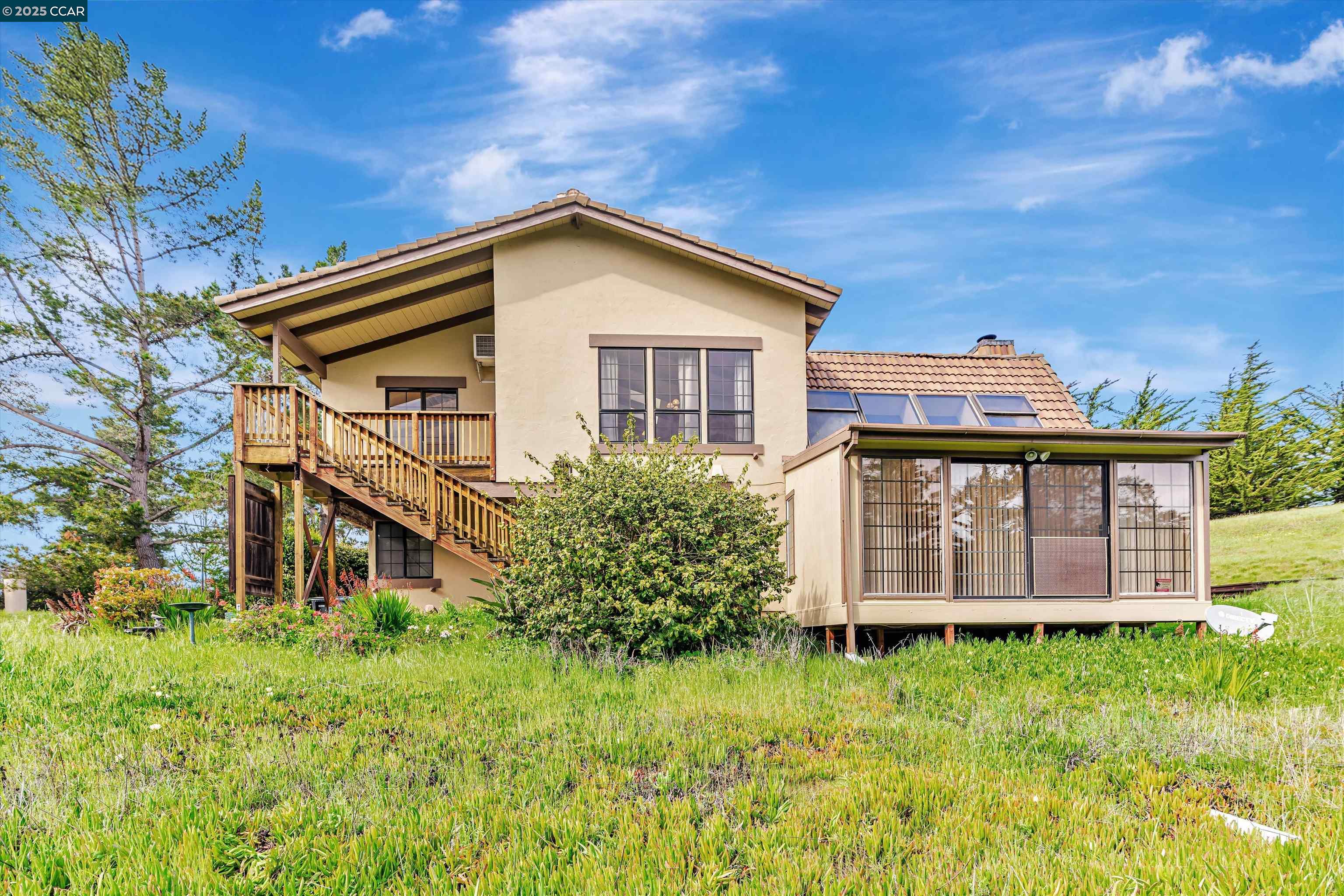 Detail Gallery Image 44 of 48 For 23725 Determine Ln, Monterey,  CA 93940 - 3 Beds | 2 Baths