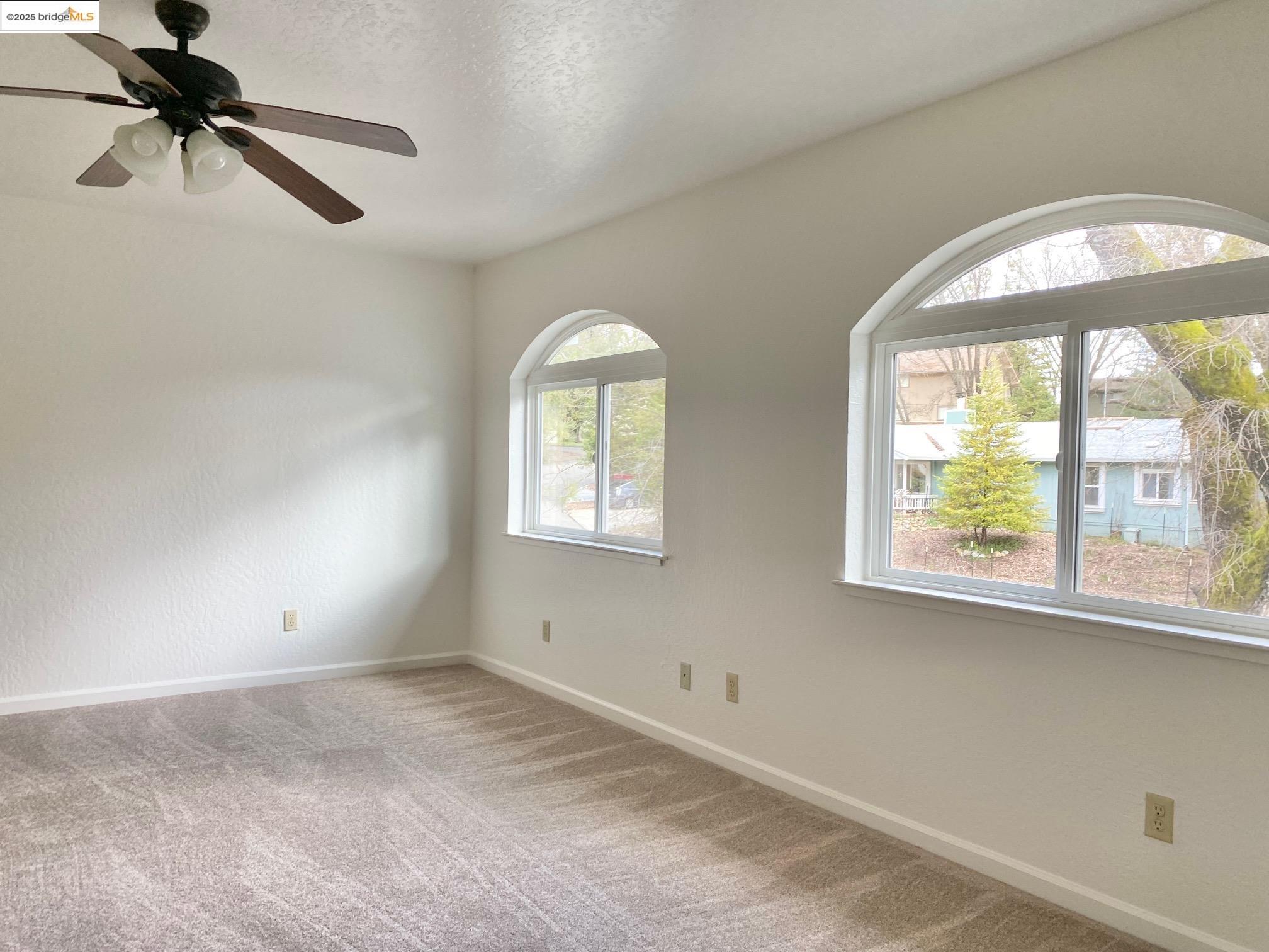 Detail Gallery Image 28 of 54 For 19440 Chaffee Circle, Groveland,  CA 95321-9305 - 4 Beds | 2/1 Baths