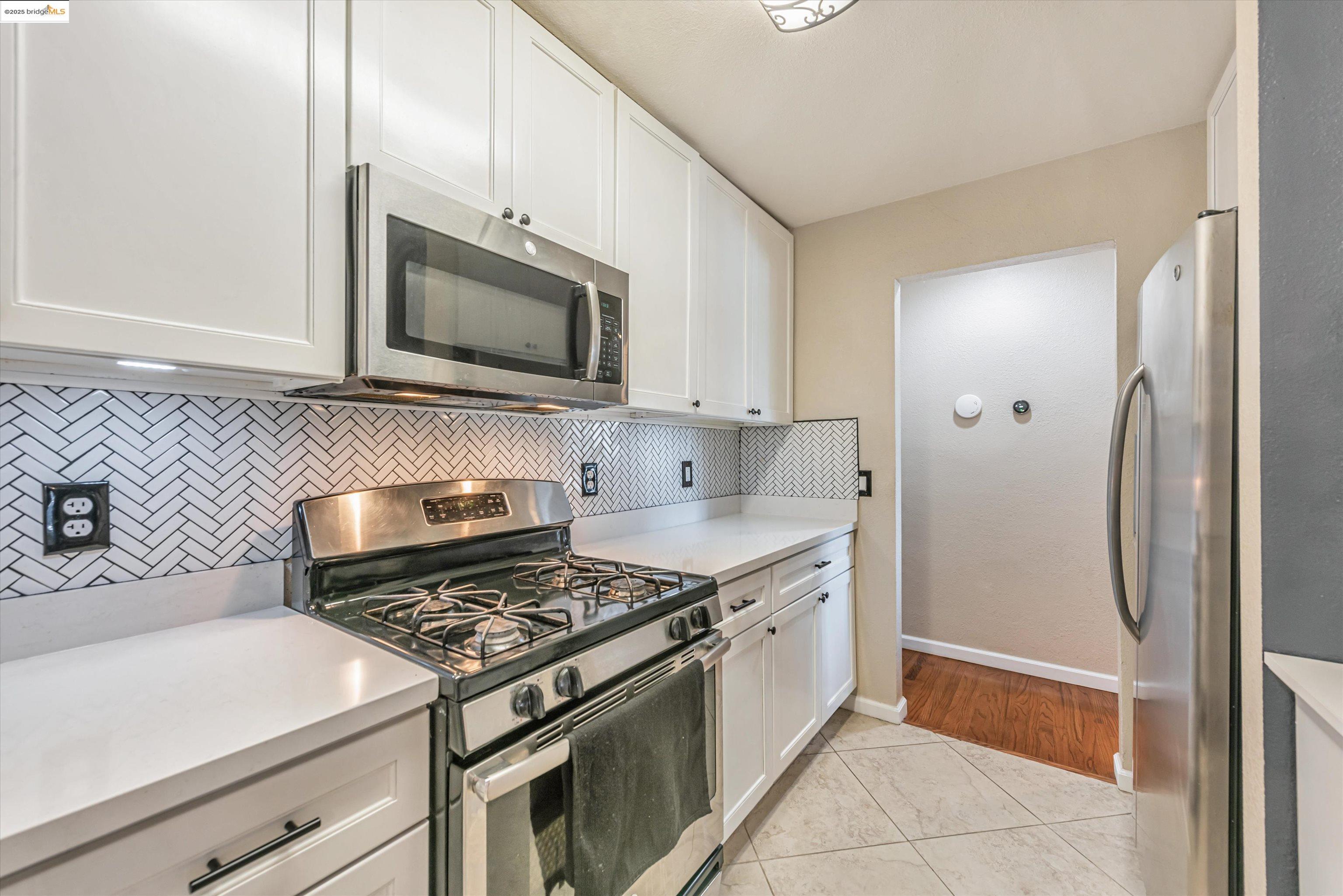 property-img