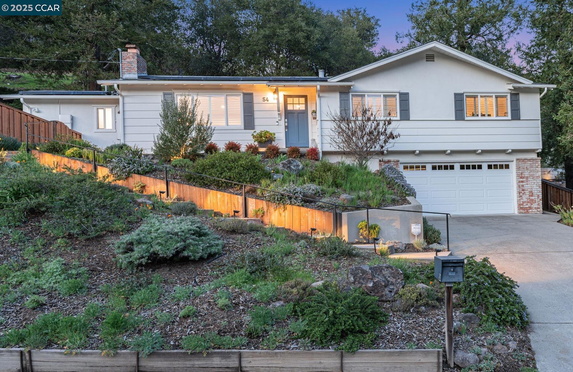Detail Gallery Image 1 of 1 For 54 Don Gabriel Way, Orinda,  CA 94563 - 3 Beds | 2 Baths