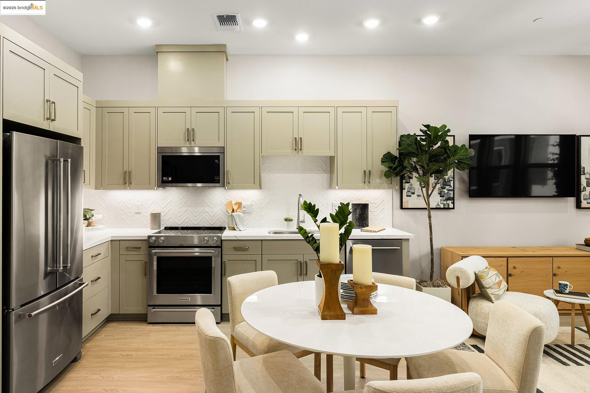Photo #6: 41089868 Listing 