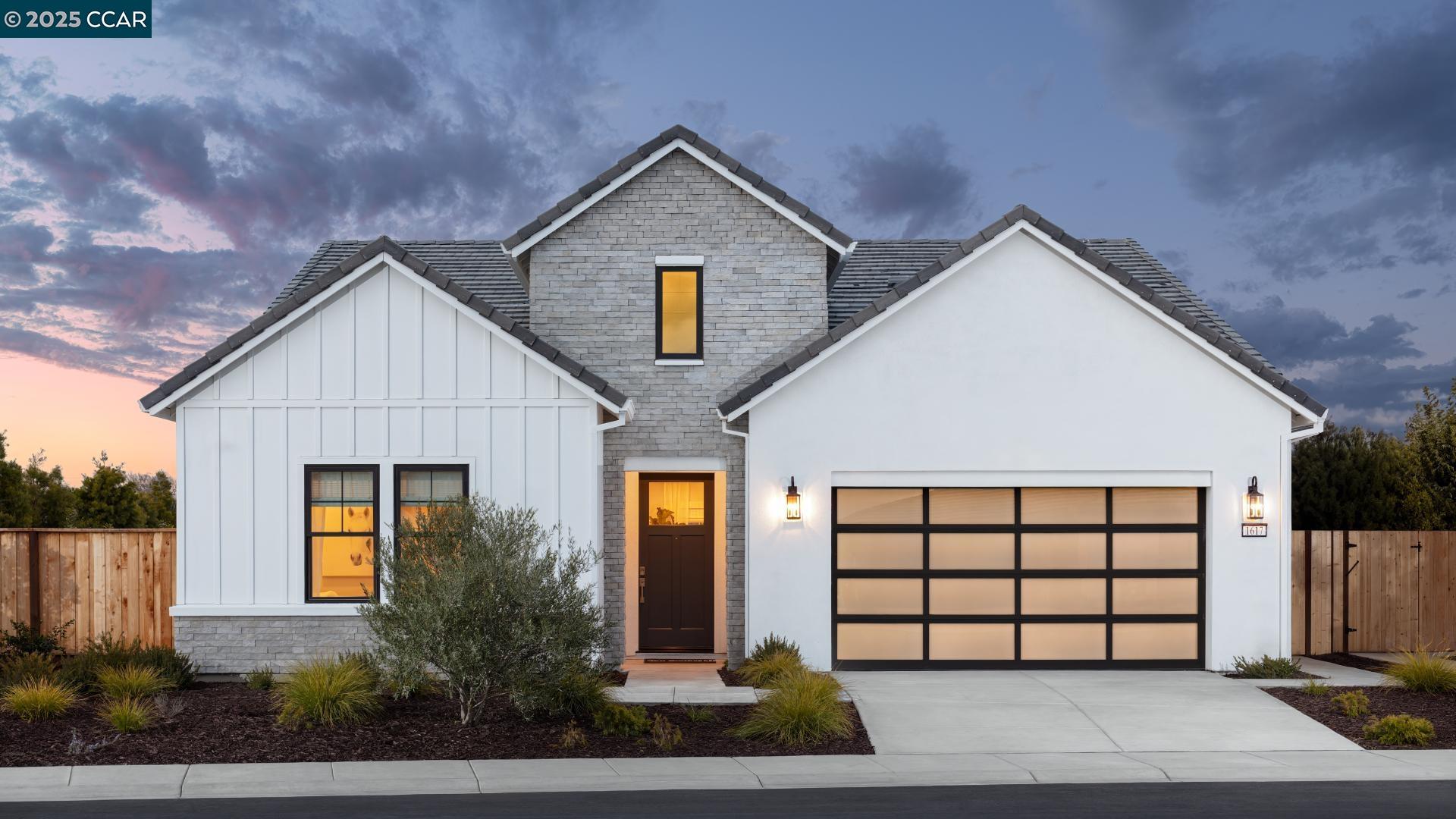 Detail Gallery Image 1 of 29 For 1637 White Rock Dr, Tracy,  CA 95377 - 3 Beds | 2/1 Baths