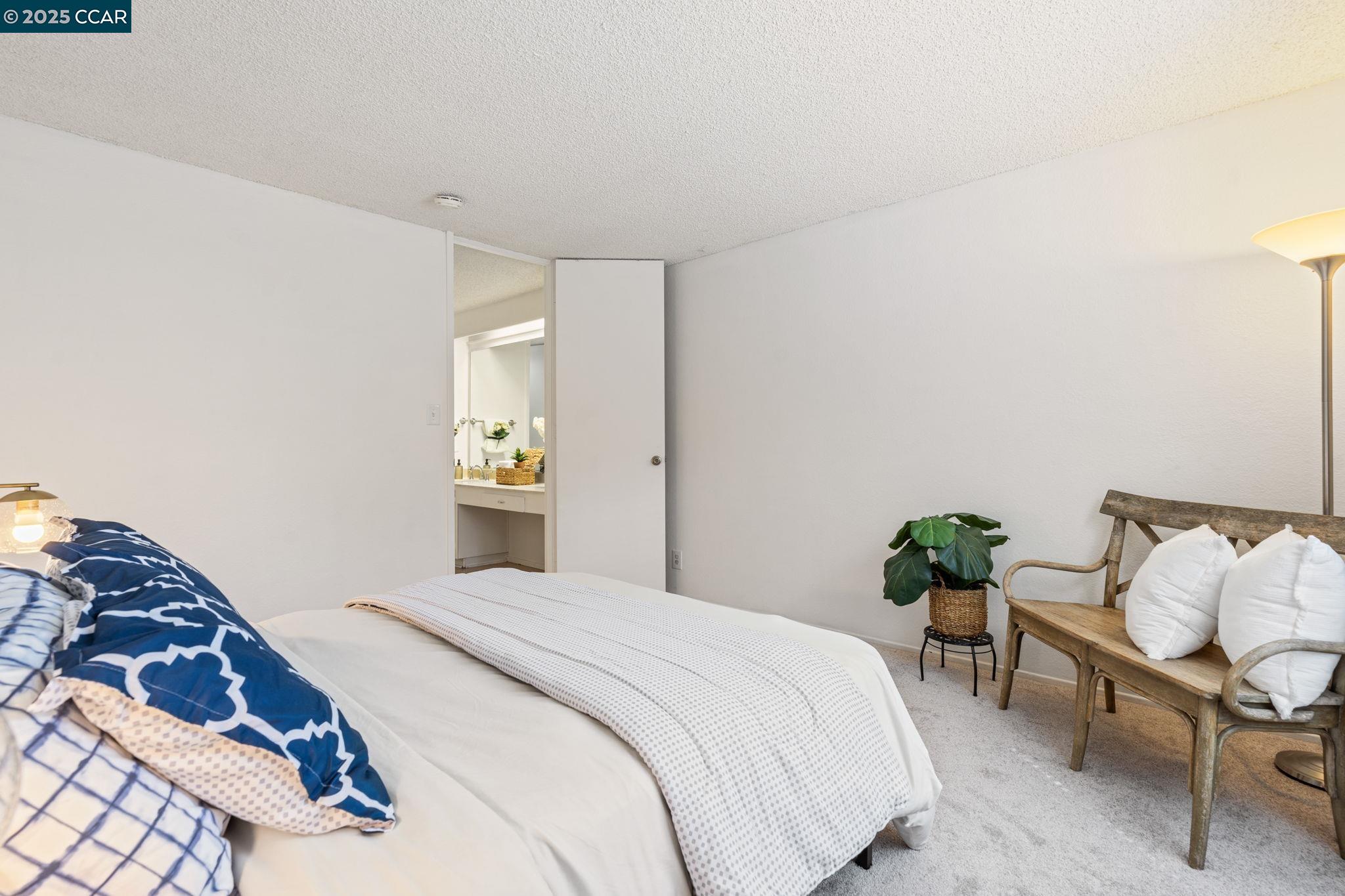 Detail Gallery Image 4 of 27 For 4108 Shelter Creek Ln, San Bruno,  CA 94066 - 1 Beds | 1 Baths
