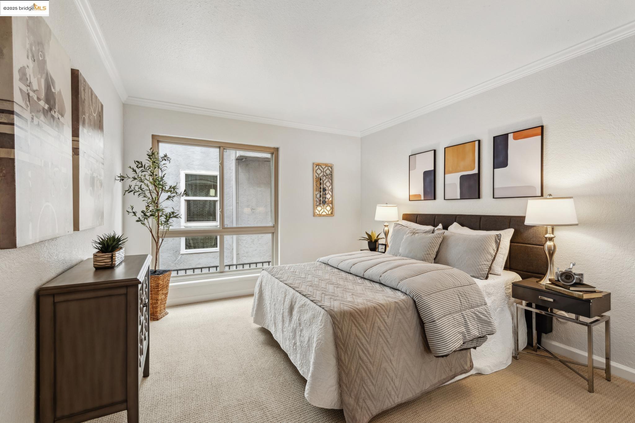66 Fairmount Ave # 319, Oakland, California 94611, 2 Bedrooms Bedrooms, 4 Rooms Rooms,2 BathroomsBathrooms,Residential,For Sale,66 Fairmount Ave # 319,41089887