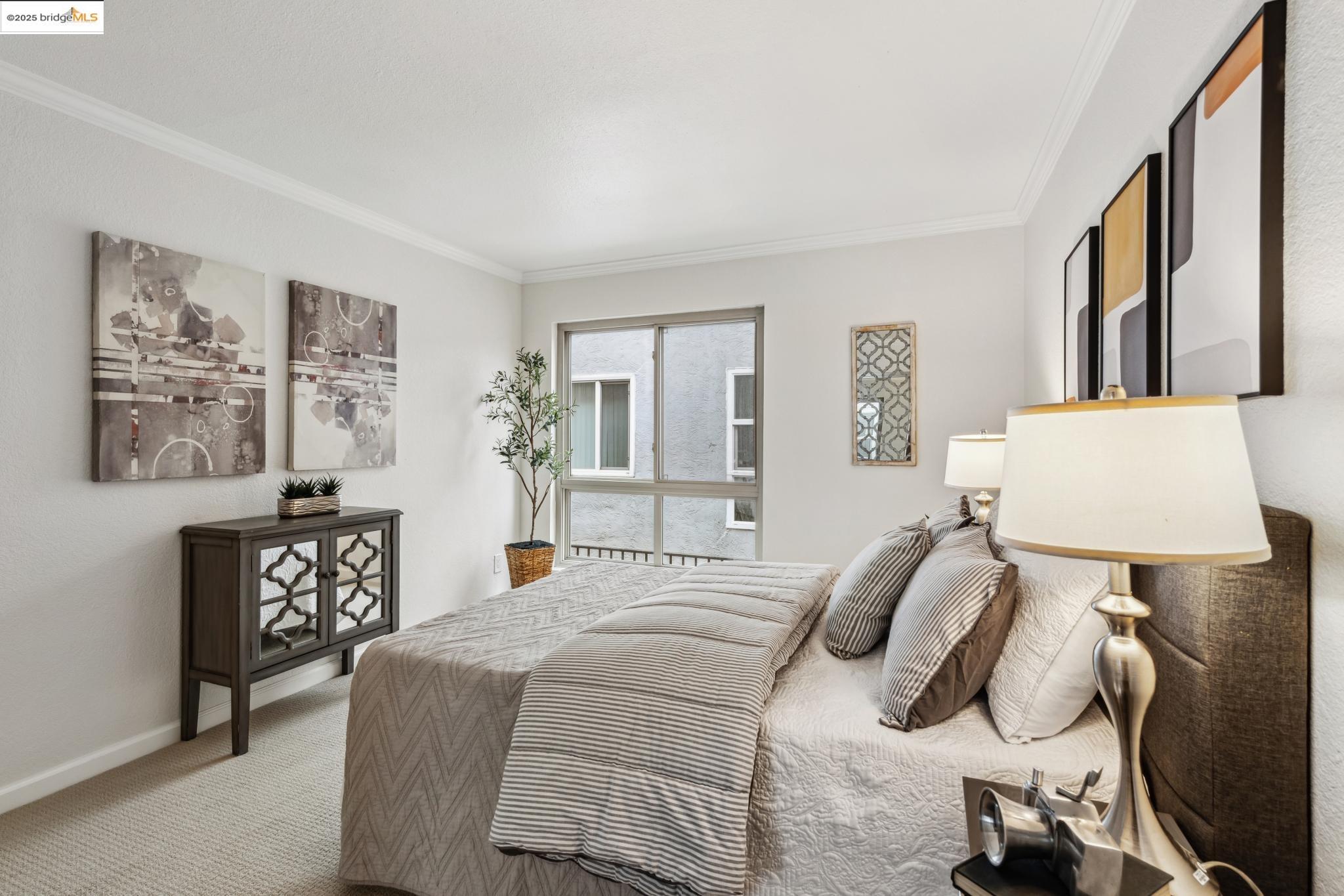 66 Fairmount Ave # 319, Oakland, California 94611, 2 Bedrooms Bedrooms, 4 Rooms Rooms,2 BathroomsBathrooms,Residential,For Sale,66 Fairmount Ave # 319,41089887