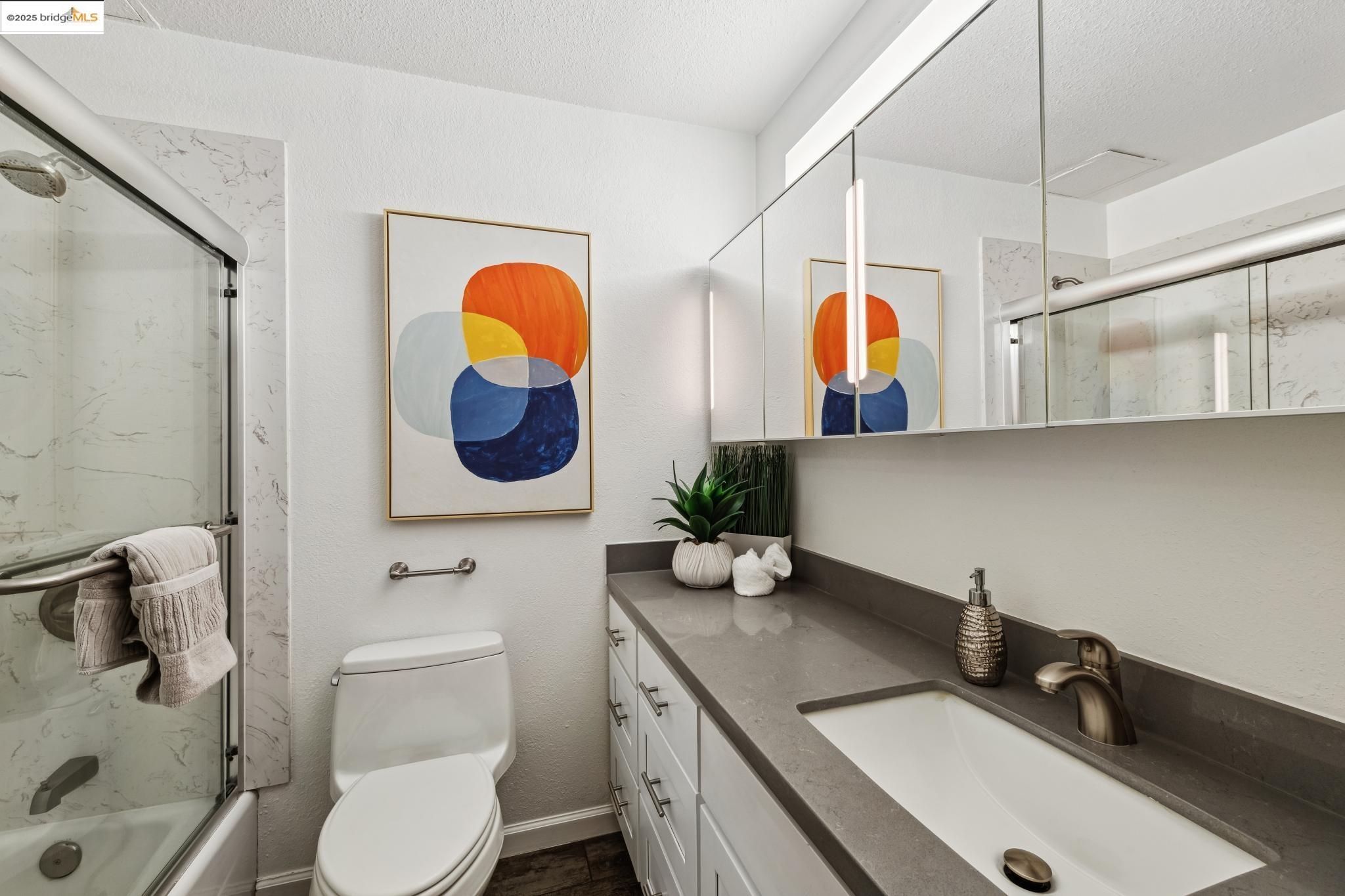 66 Fairmount Ave # 319, Oakland, California 94611, 2 Bedrooms Bedrooms, 4 Rooms Rooms,2 BathroomsBathrooms,Residential,For Sale,66 Fairmount Ave # 319,41089887