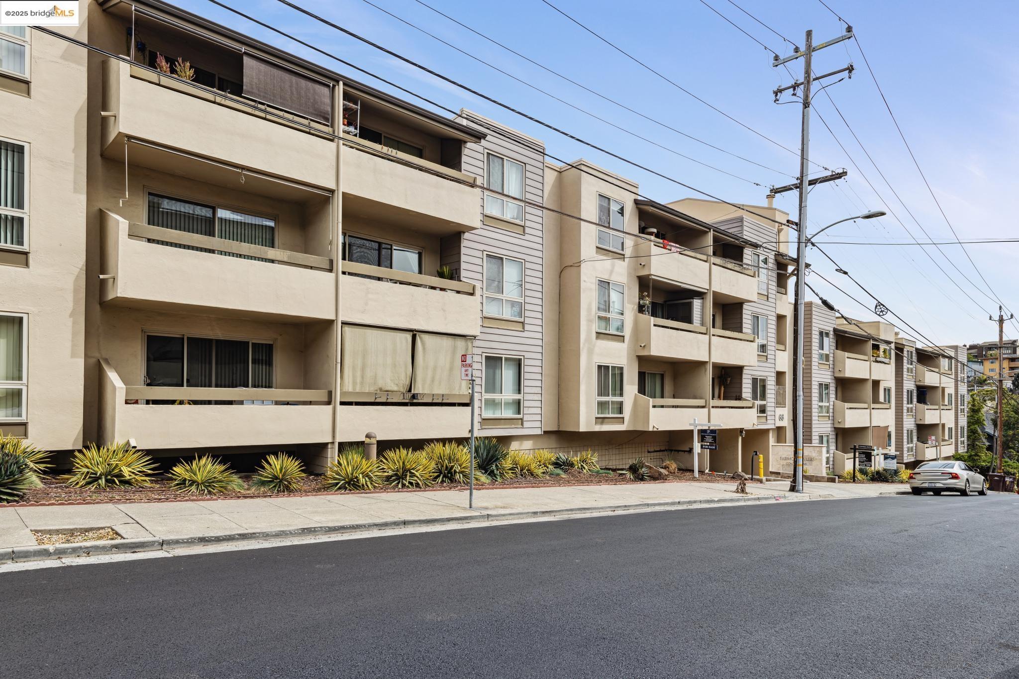 66 Fairmount Ave # 319, Oakland, California 94611, 2 Bedrooms Bedrooms, 4 Rooms Rooms,2 BathroomsBathrooms,Residential,For Sale,66 Fairmount Ave # 319,41089887
