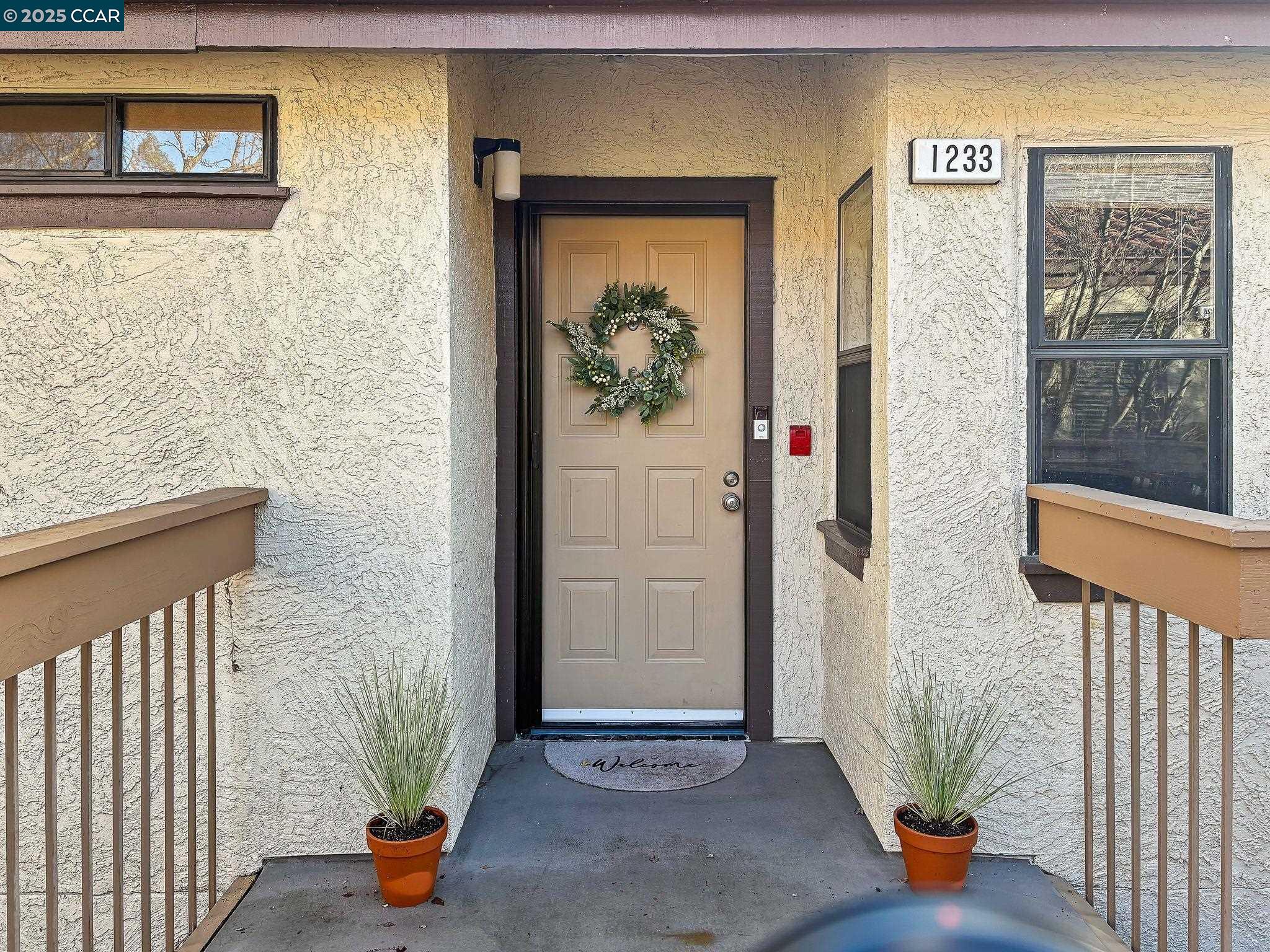 Photo #2: 41089892 Listing 