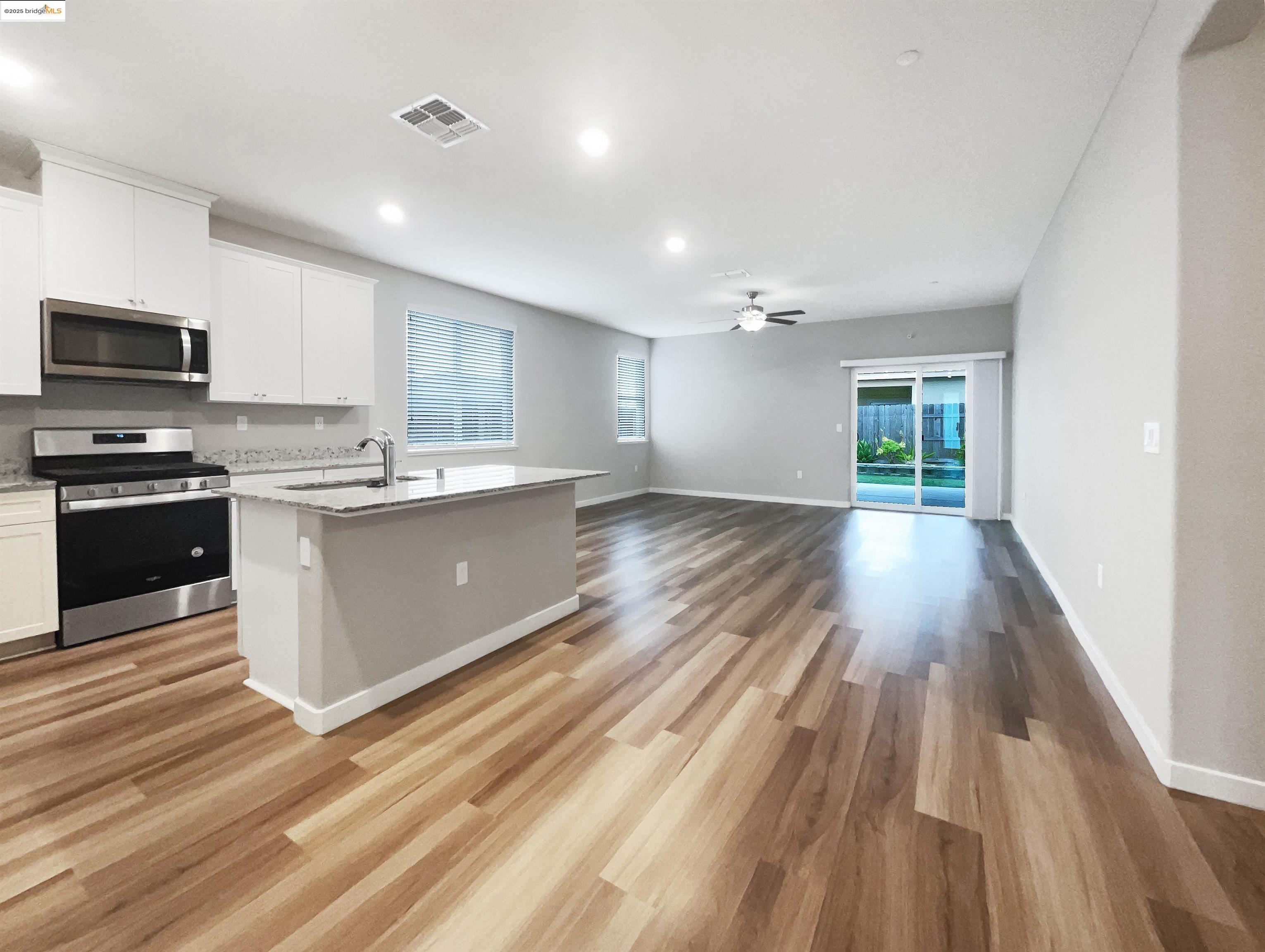 Detail Gallery Image 6 of 32 For 2211 Reunion Ln, Rio Vista,  CA 94571 - 2 Beds | 2 Baths