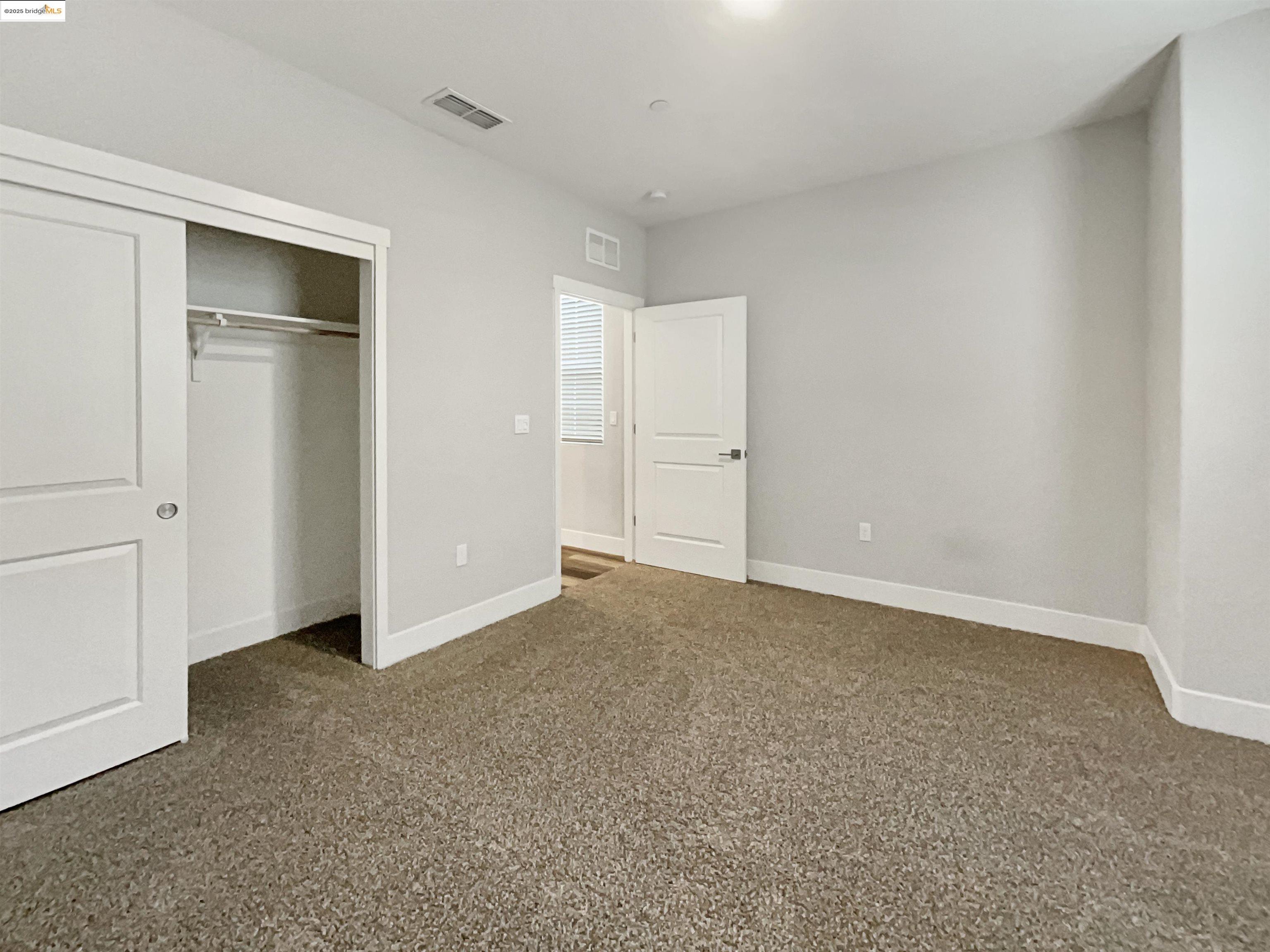 Detail Gallery Image 17 of 43 For 2066 Espana Ln, Rio Vista,  CA 94571 - 3 Beds | 3 Baths