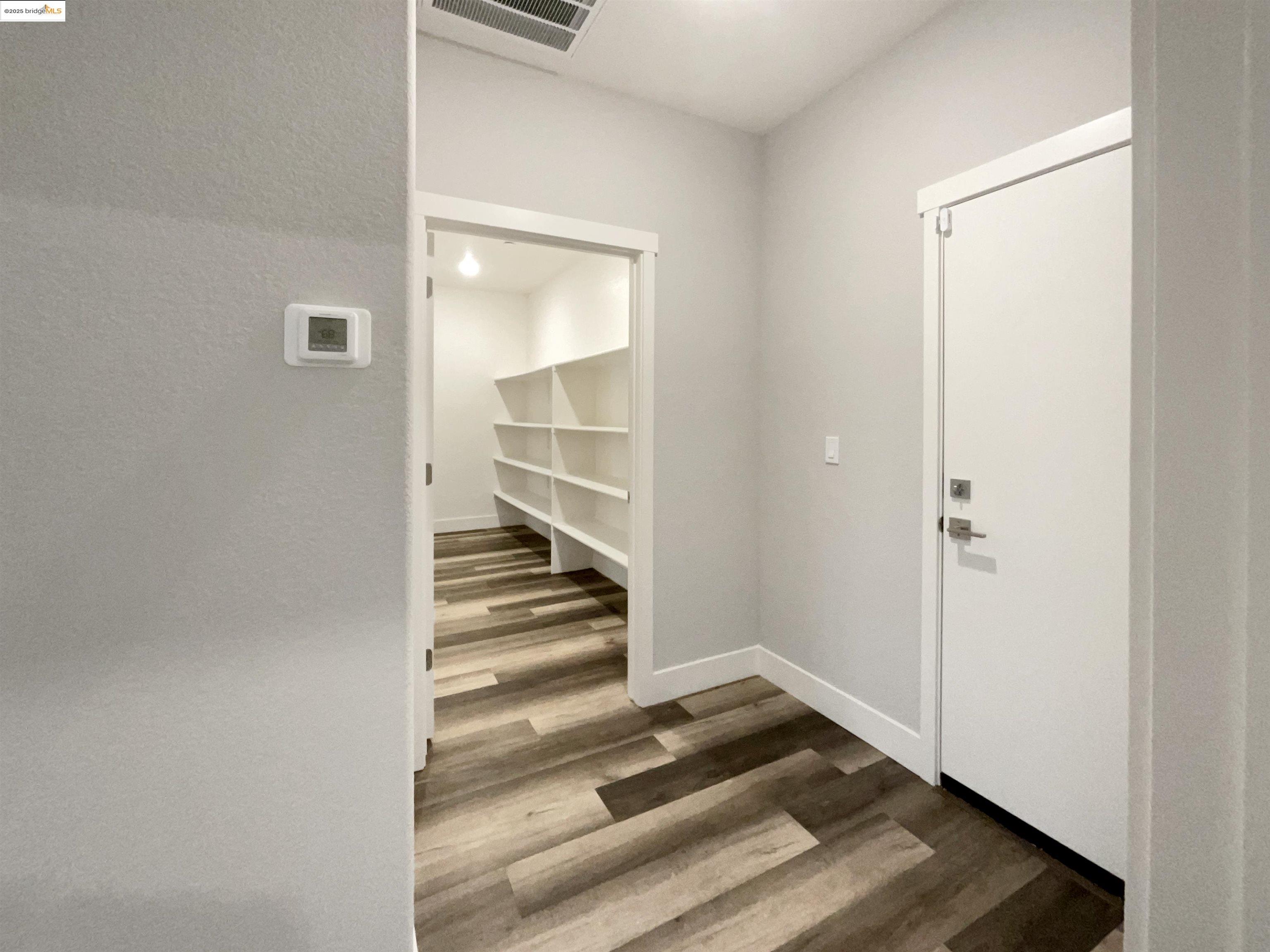 Detail Gallery Image 25 of 43 For 2066 Espana Ln, Rio Vista,  CA 94571 - 3 Beds | 3 Baths