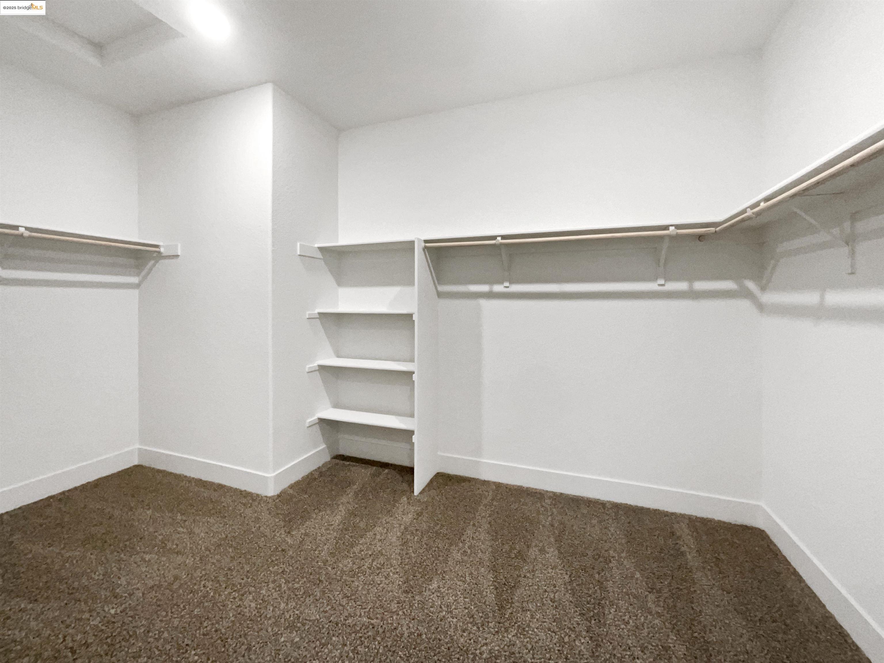 Detail Gallery Image 36 of 43 For 2066 Espana Ln, Rio Vista,  CA 94571 - 3 Beds | 3 Baths