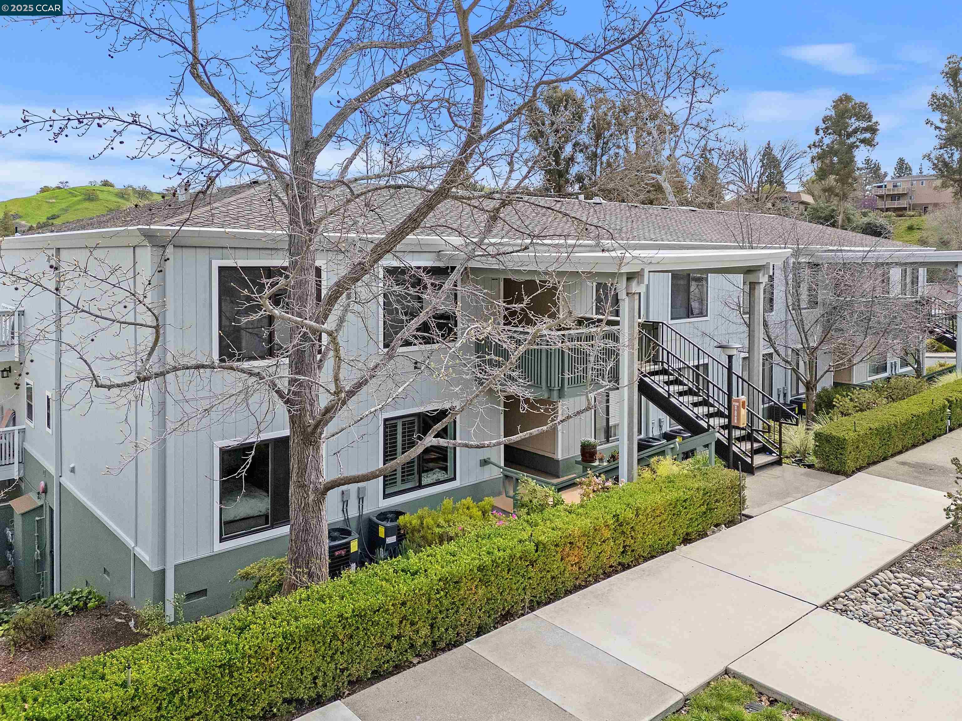 Photo #2: 41089896 Listing 