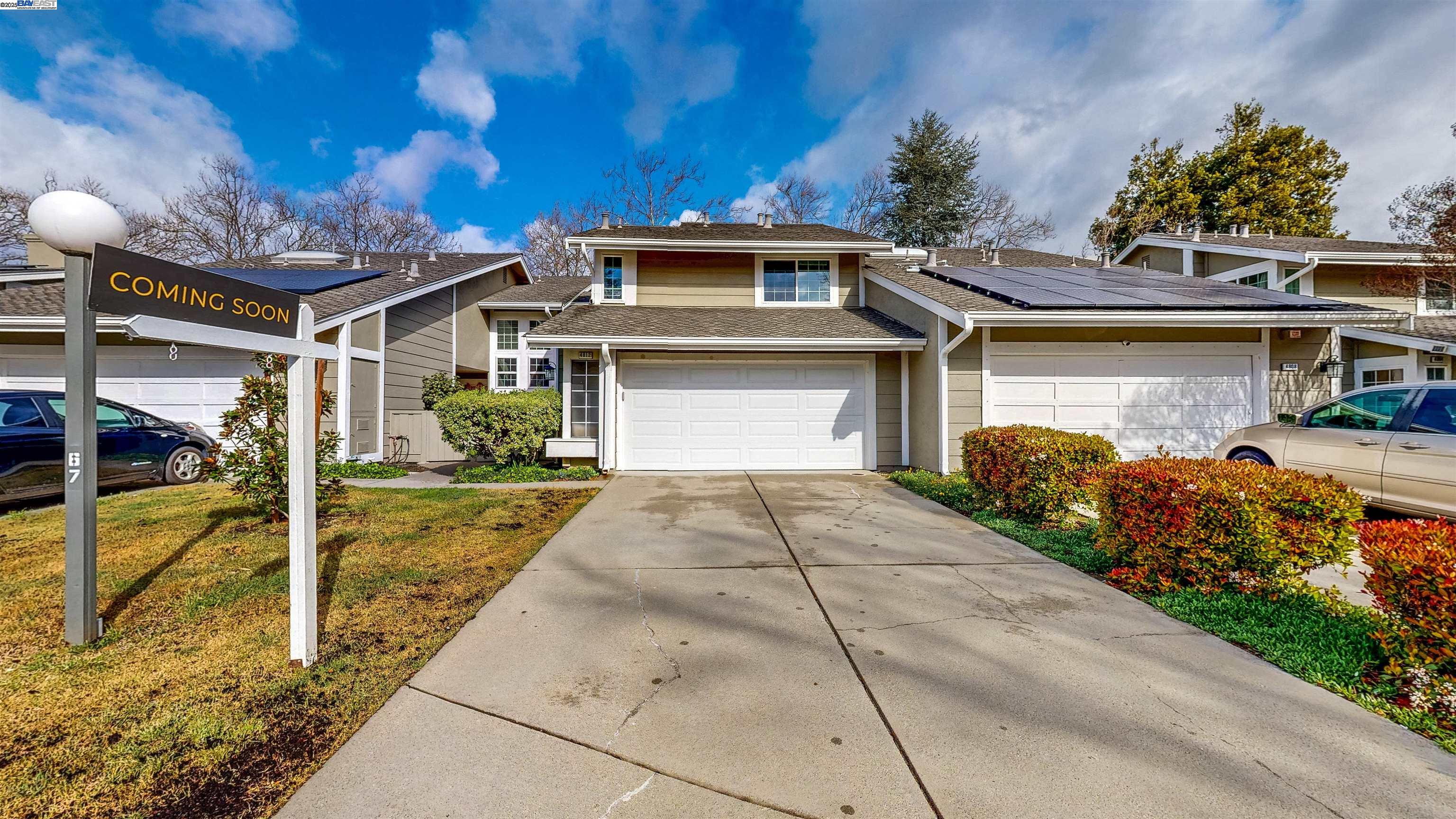 Browse active condo listings in ARDENWOOD VILLAGE