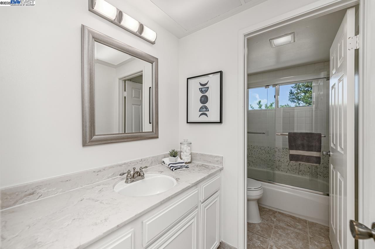 Detail Gallery Image 25 of 45 For 351 Castenada Ct, Danville,  CA 94526 - 4 Beds | 3 Baths