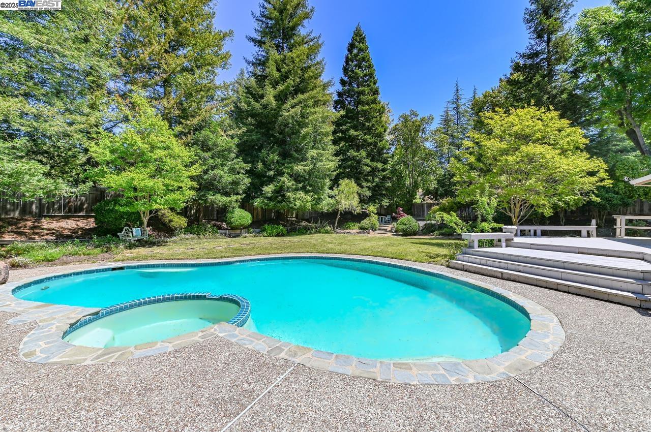 Detail Gallery Image 38 of 45 For 351 Castenada Ct, Danville,  CA 94526 - 4 Beds | 3 Baths
