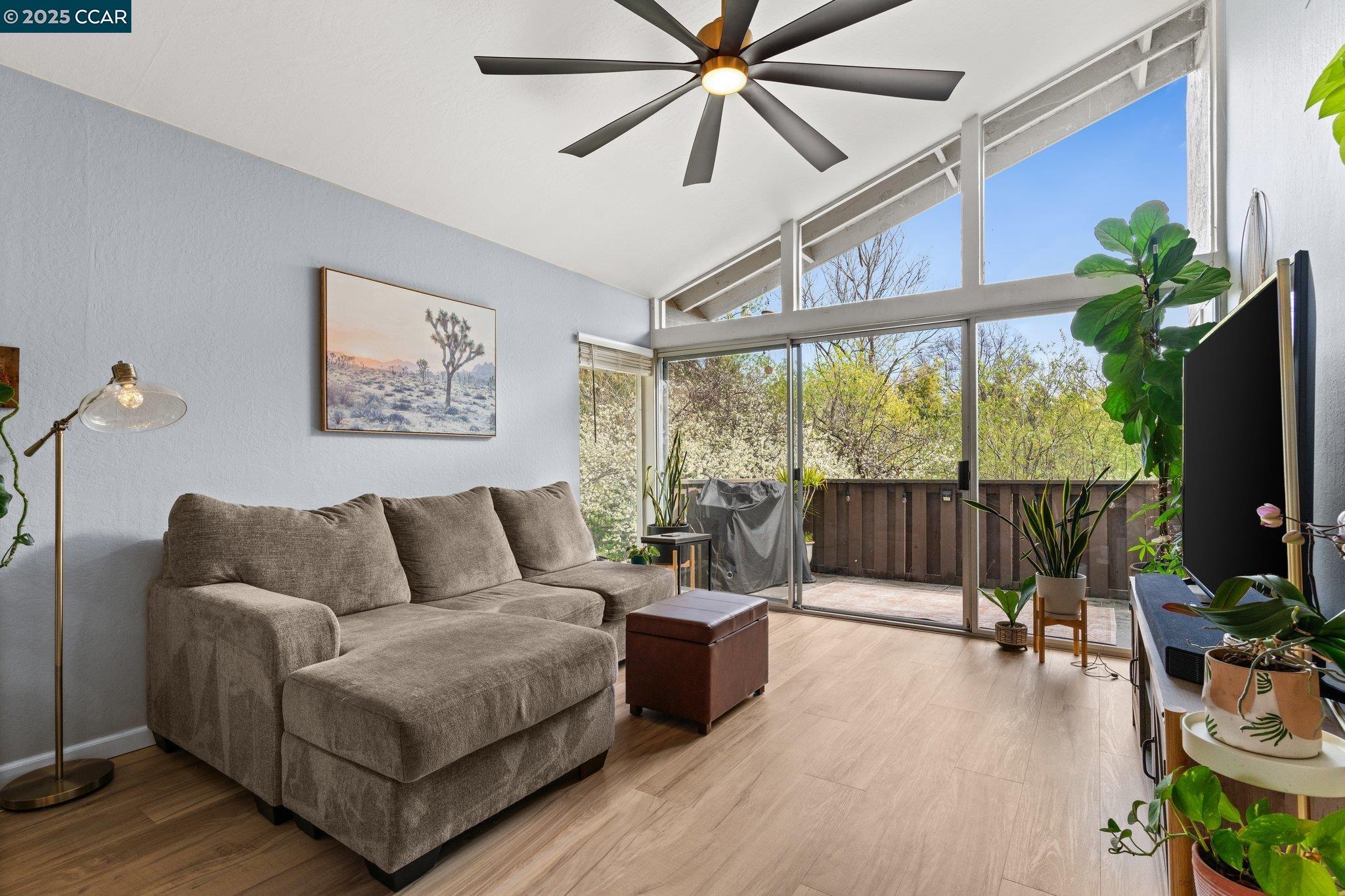 Photo #3: 41089923 Listing 