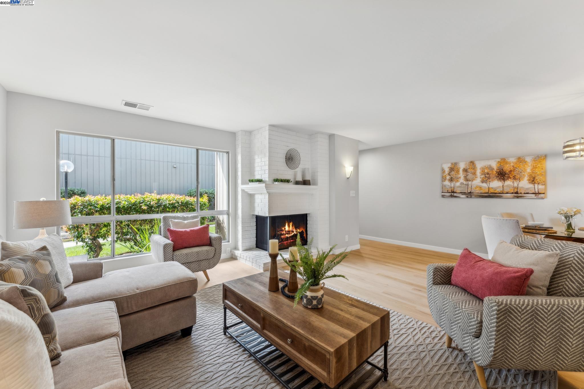 Browse active condo listings in GARDEN ISLE