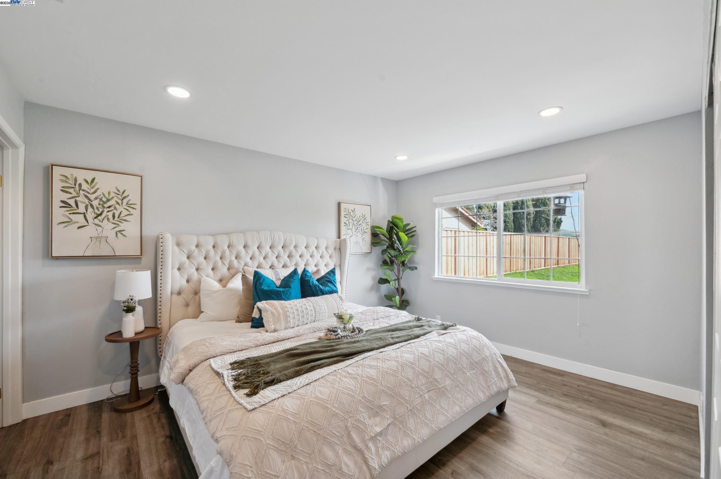 Detail Gallery Image 18 of 33 For 1300 Cirolero St, Milpitas,  CA 95035 - 3 Beds | 2 Baths